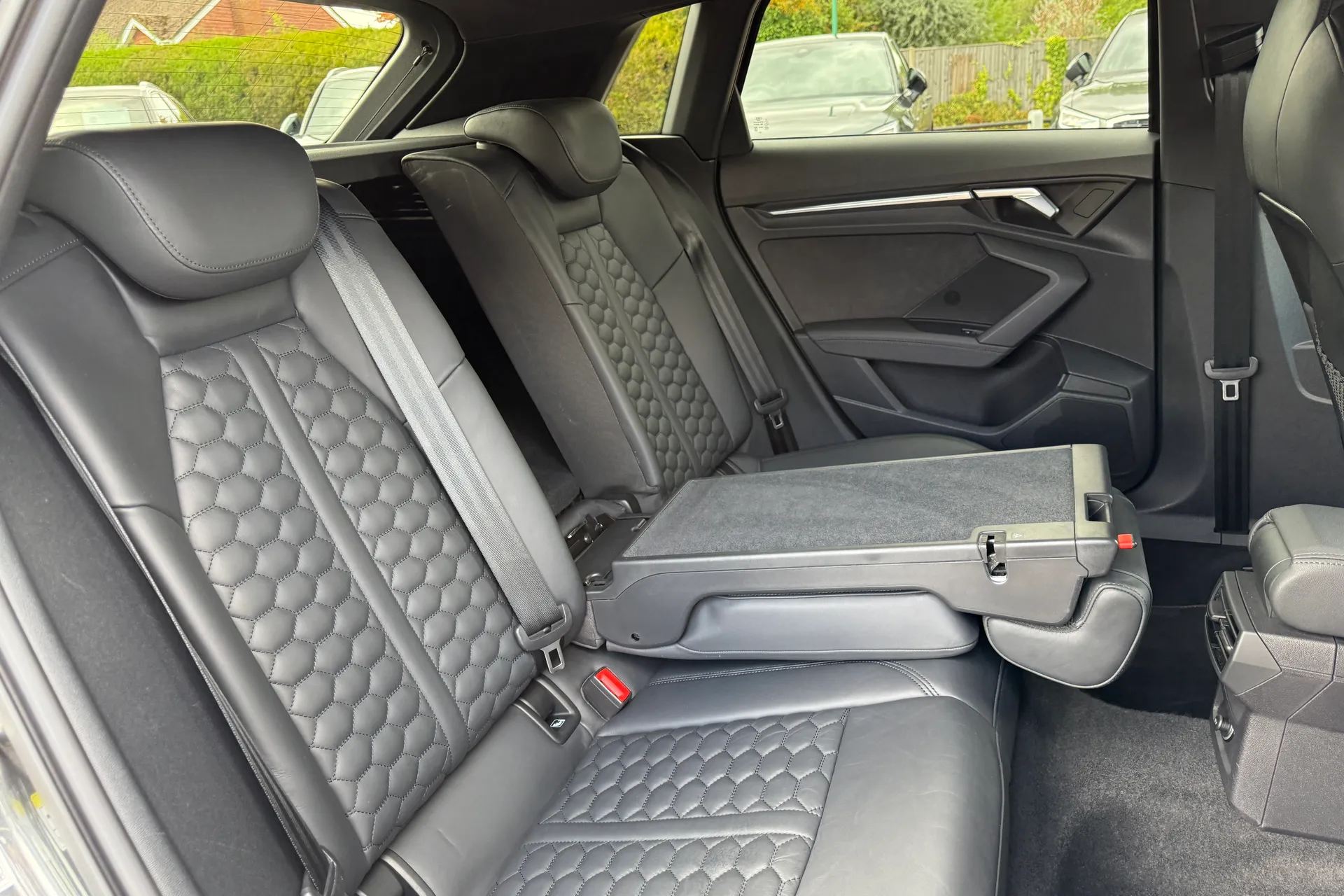 Audi RS3 thumbnail image number 48