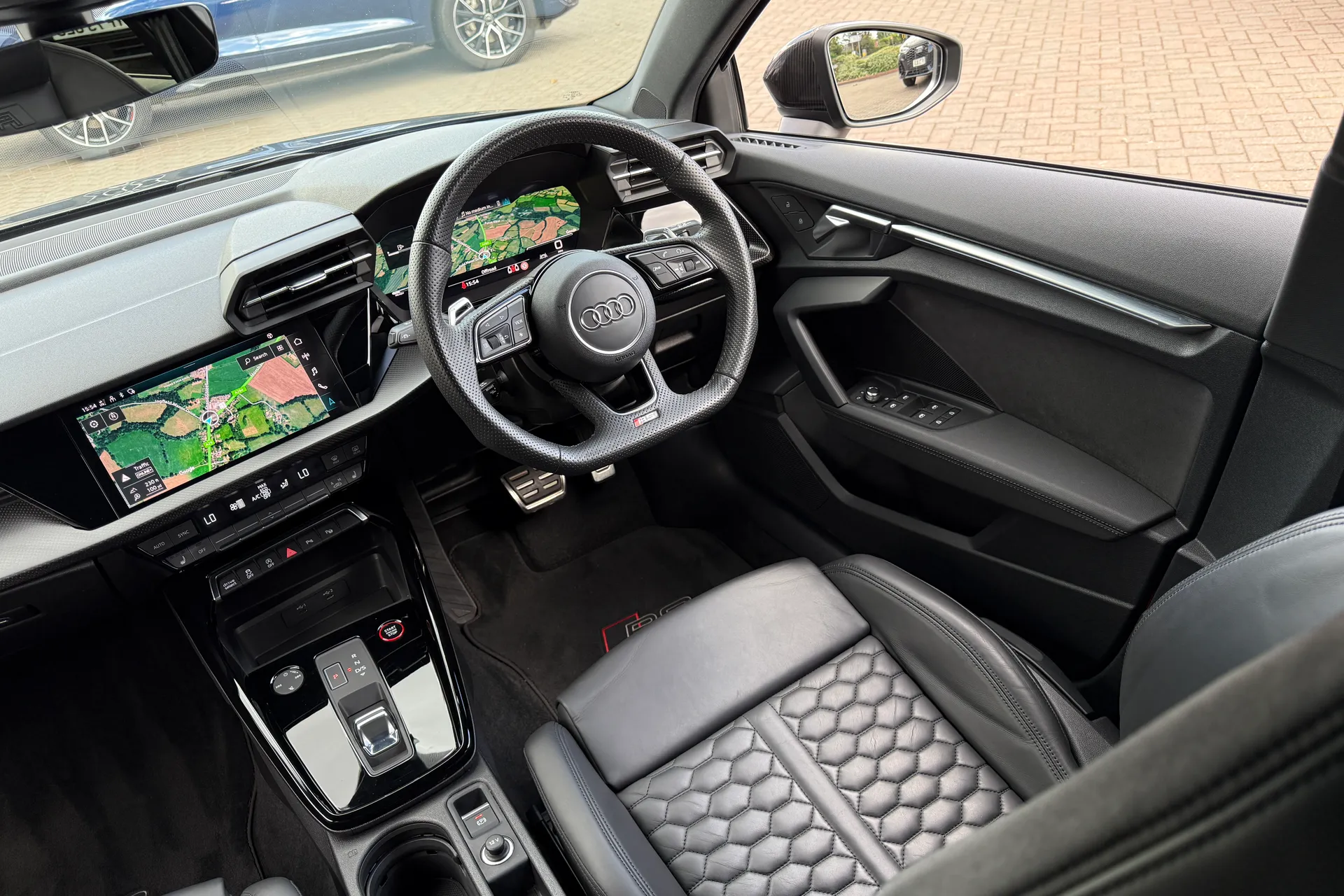 Audi RS3 thumbnail image number 43