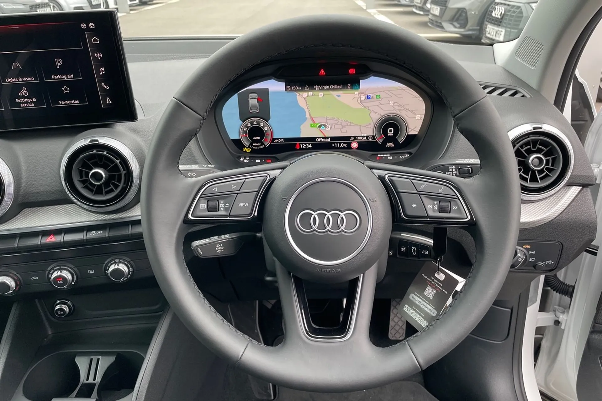 Audi Q2 thumbnail image number 36