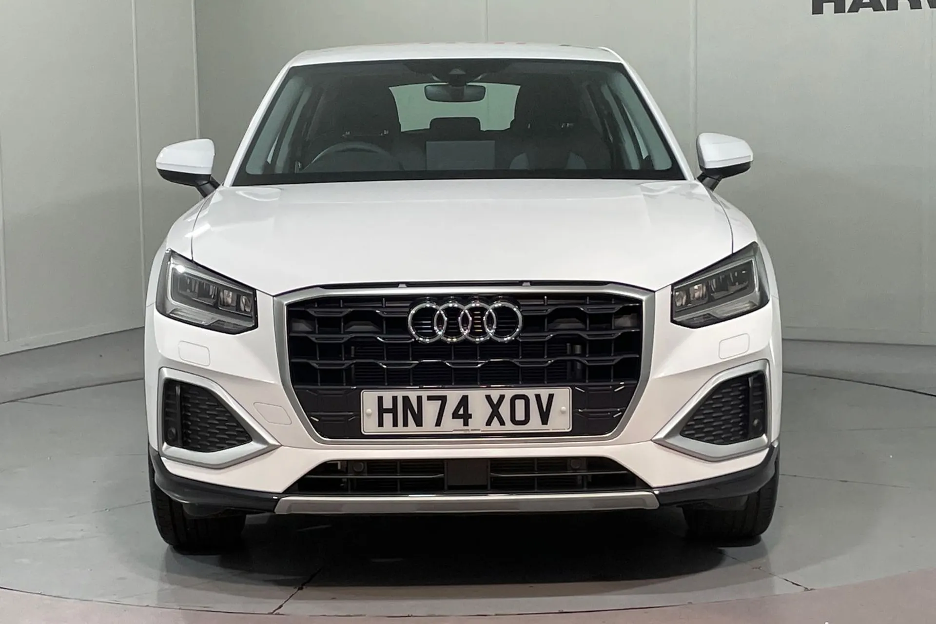 Audi Q2 thumbnail image number 10