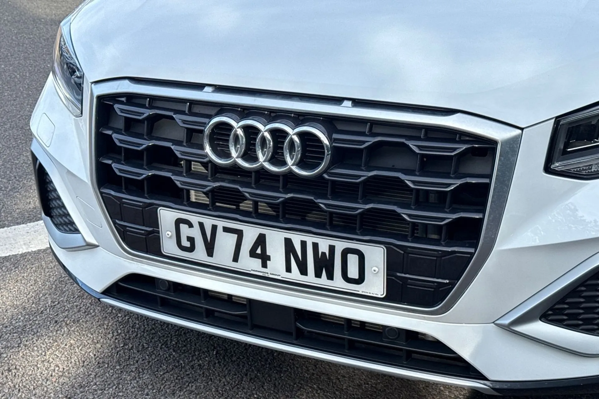 Audi Q2 thumbnail image number 23