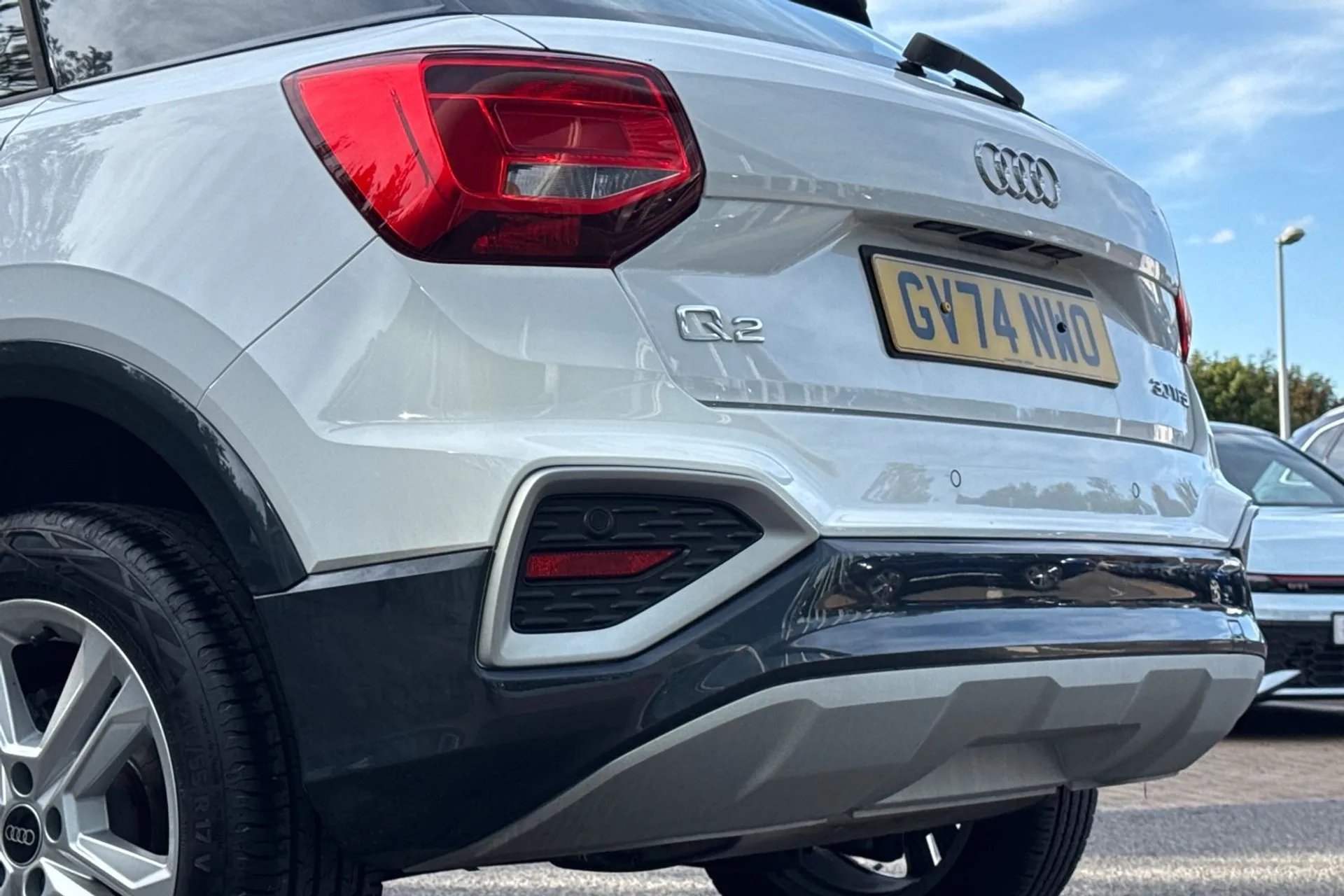 Audi Q2 thumbnail image number 35