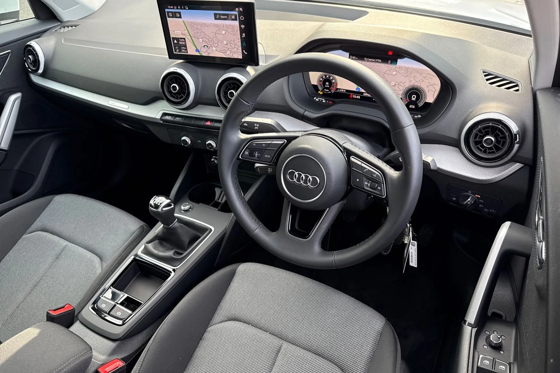 Audi Q2 thumbnail image number 12