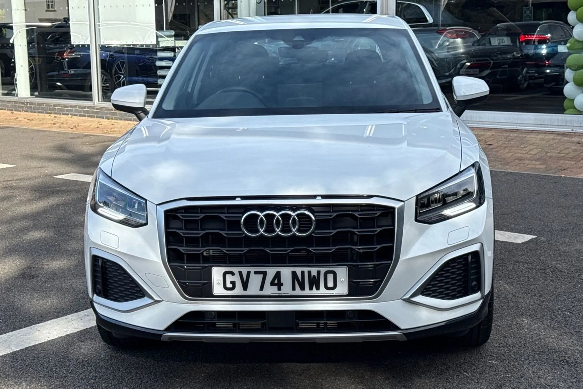 Audi Q2 thumbnail image number 15