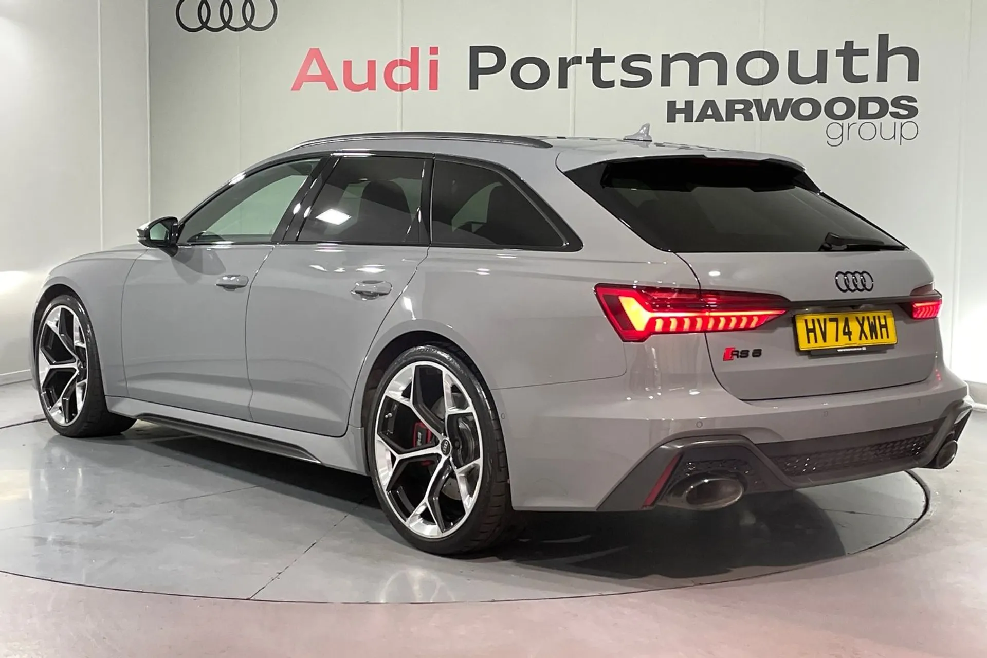 Audi RS6 thumbnail image number 12