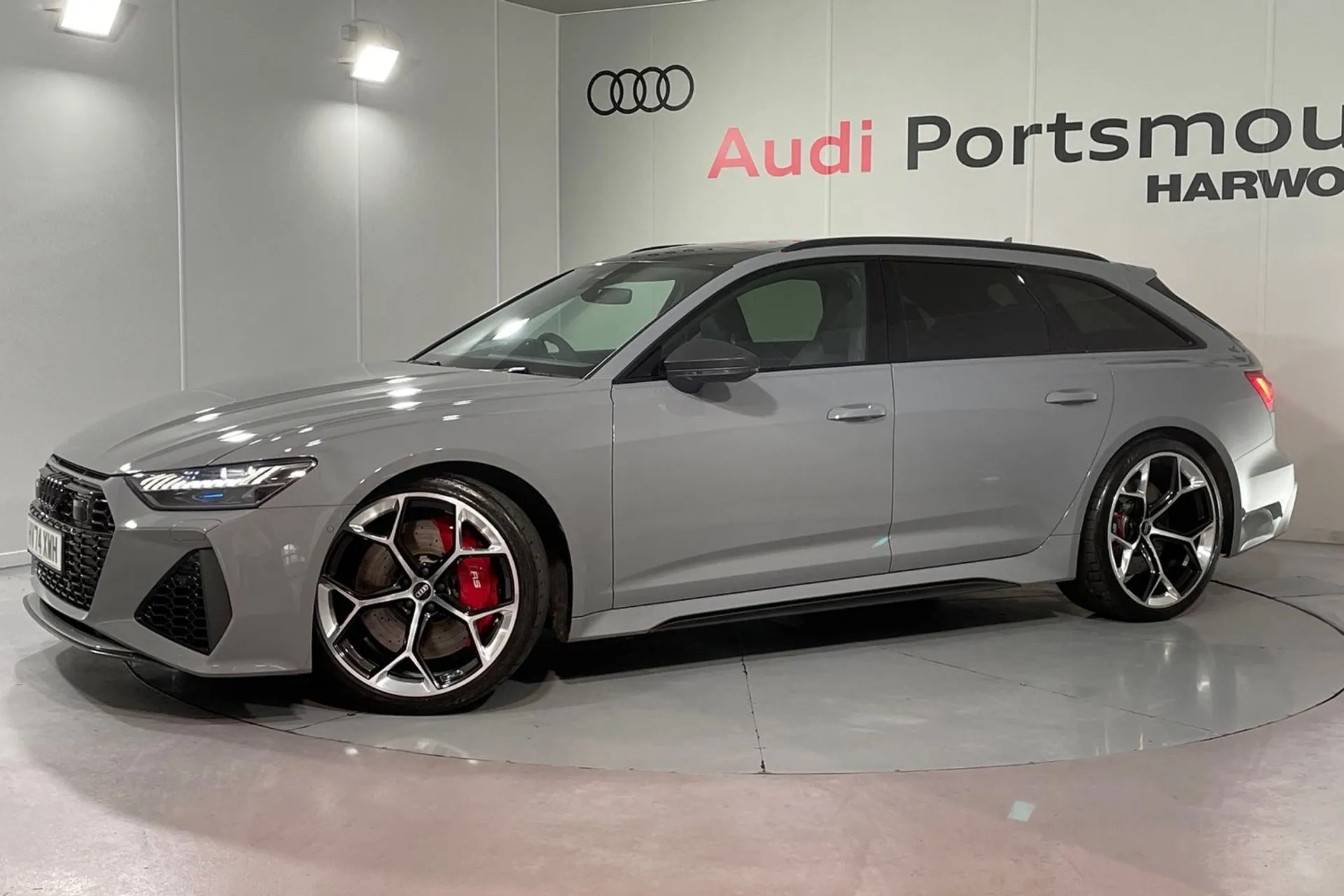 Audi RS6 thumbnail image number 9