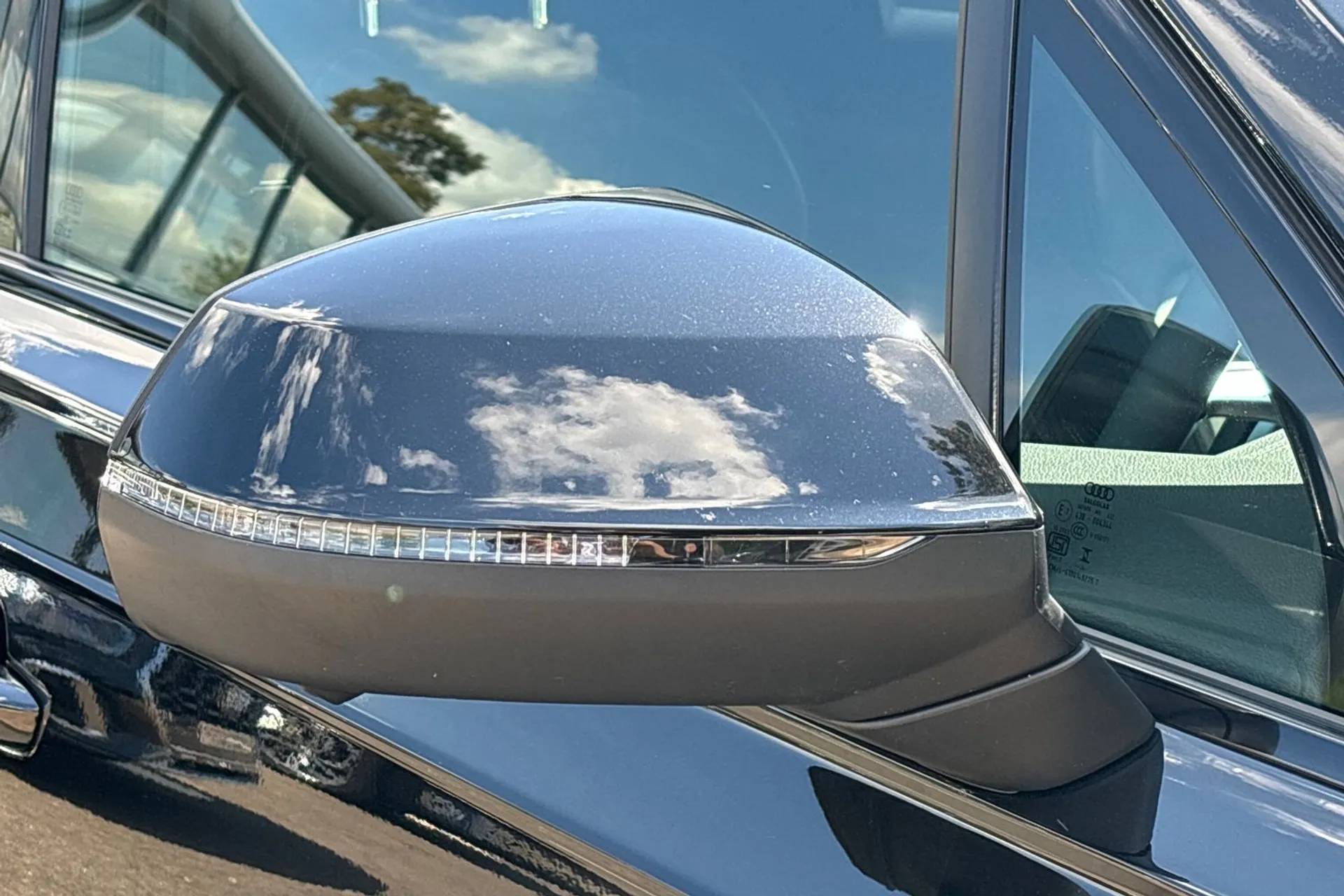 Audi Q7 thumbnail image number 54