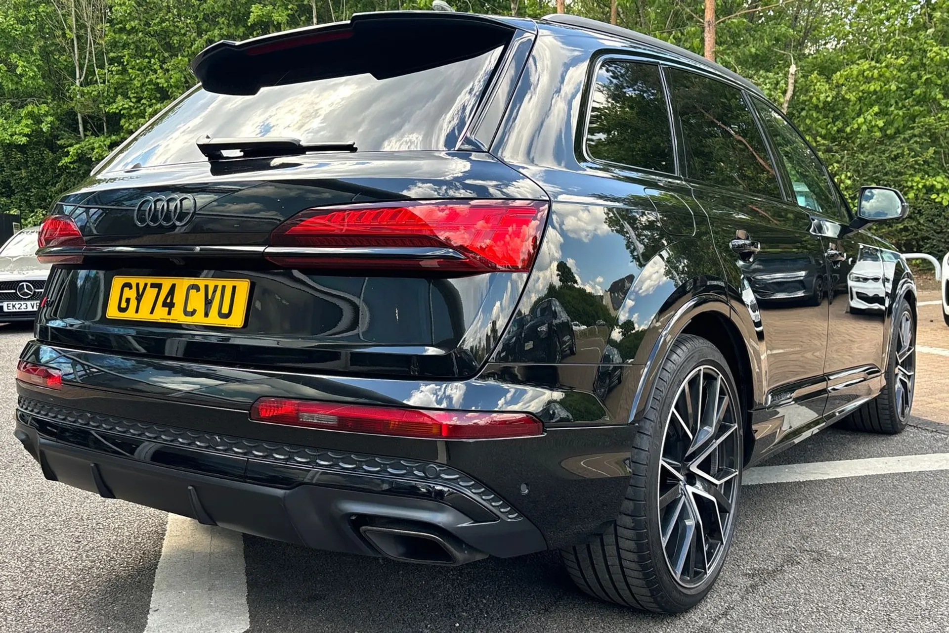 Audi Q7 thumbnail image number 6