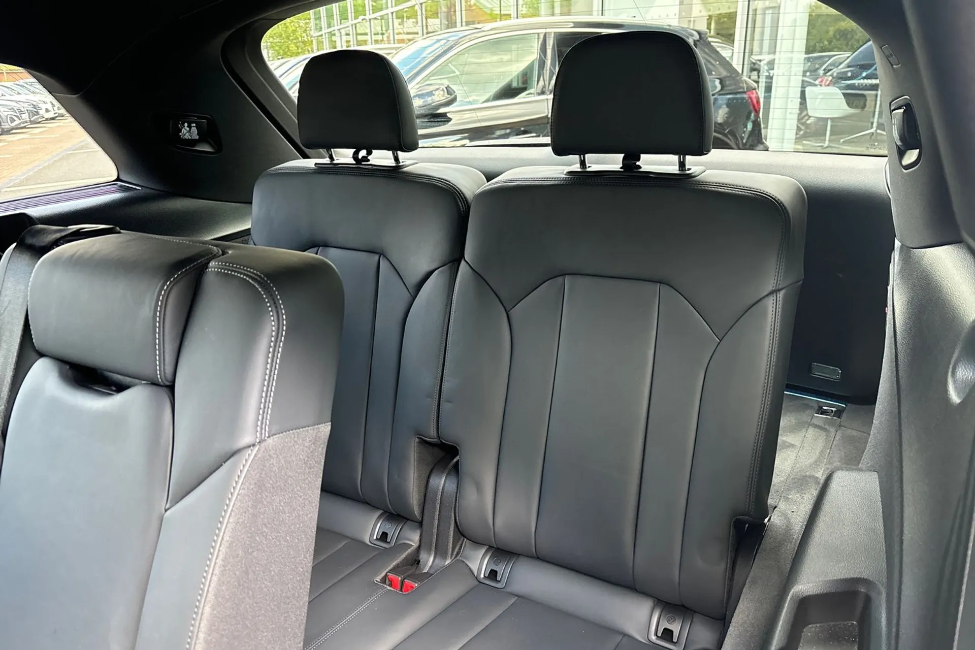 Audi Q7 thumbnail image number 52