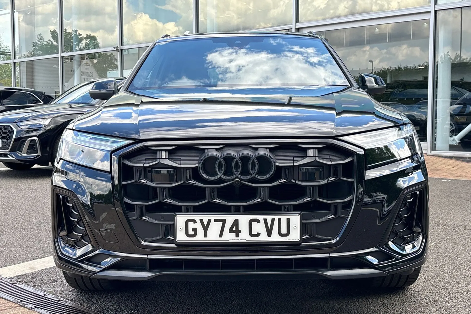Audi Q7 thumbnail image number 11