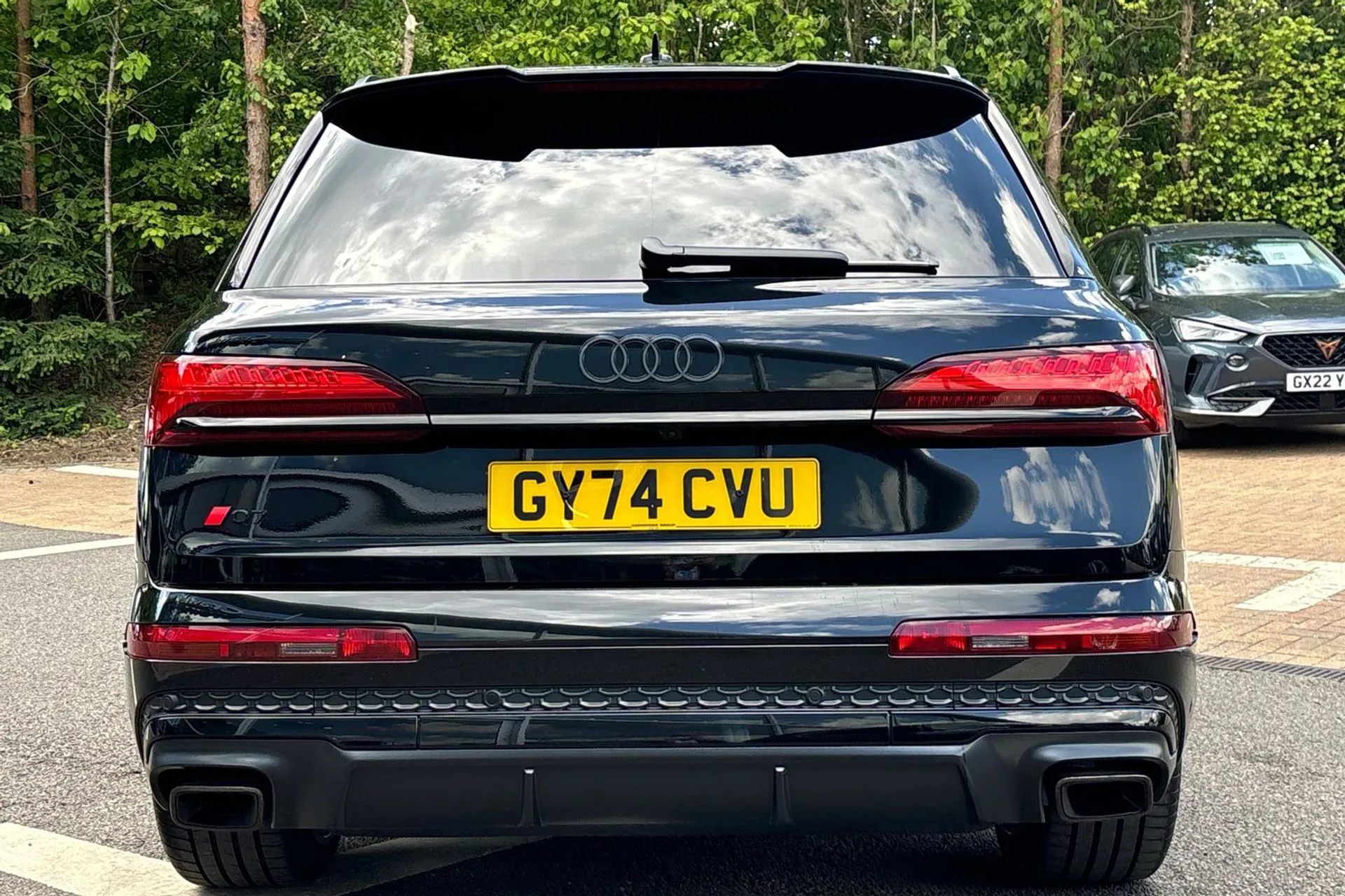 Audi Q7 thumbnail image number 7