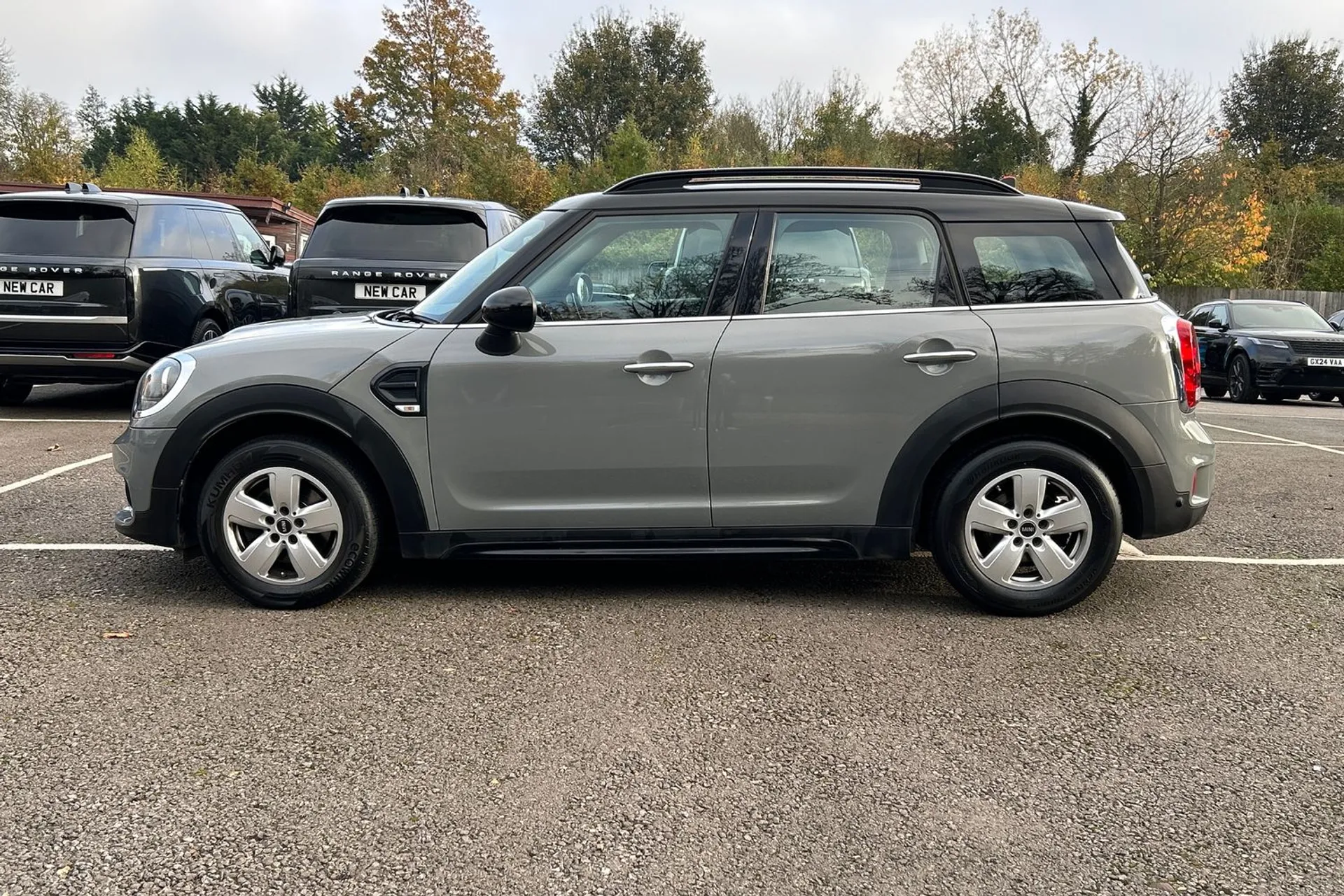 MINI COUNTRYMAN thumbnail image number 19