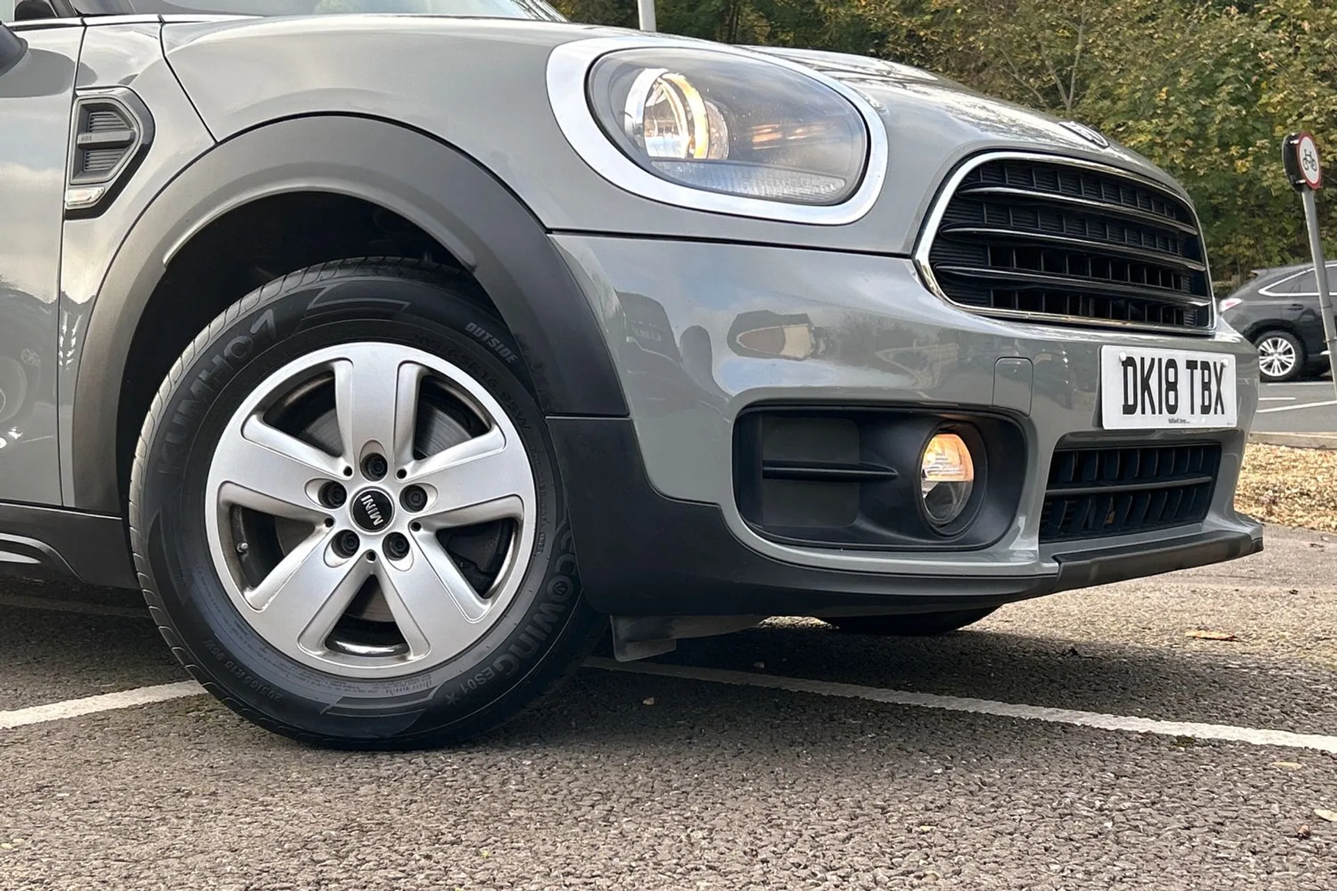 MINI COUNTRYMAN thumbnail image number 10