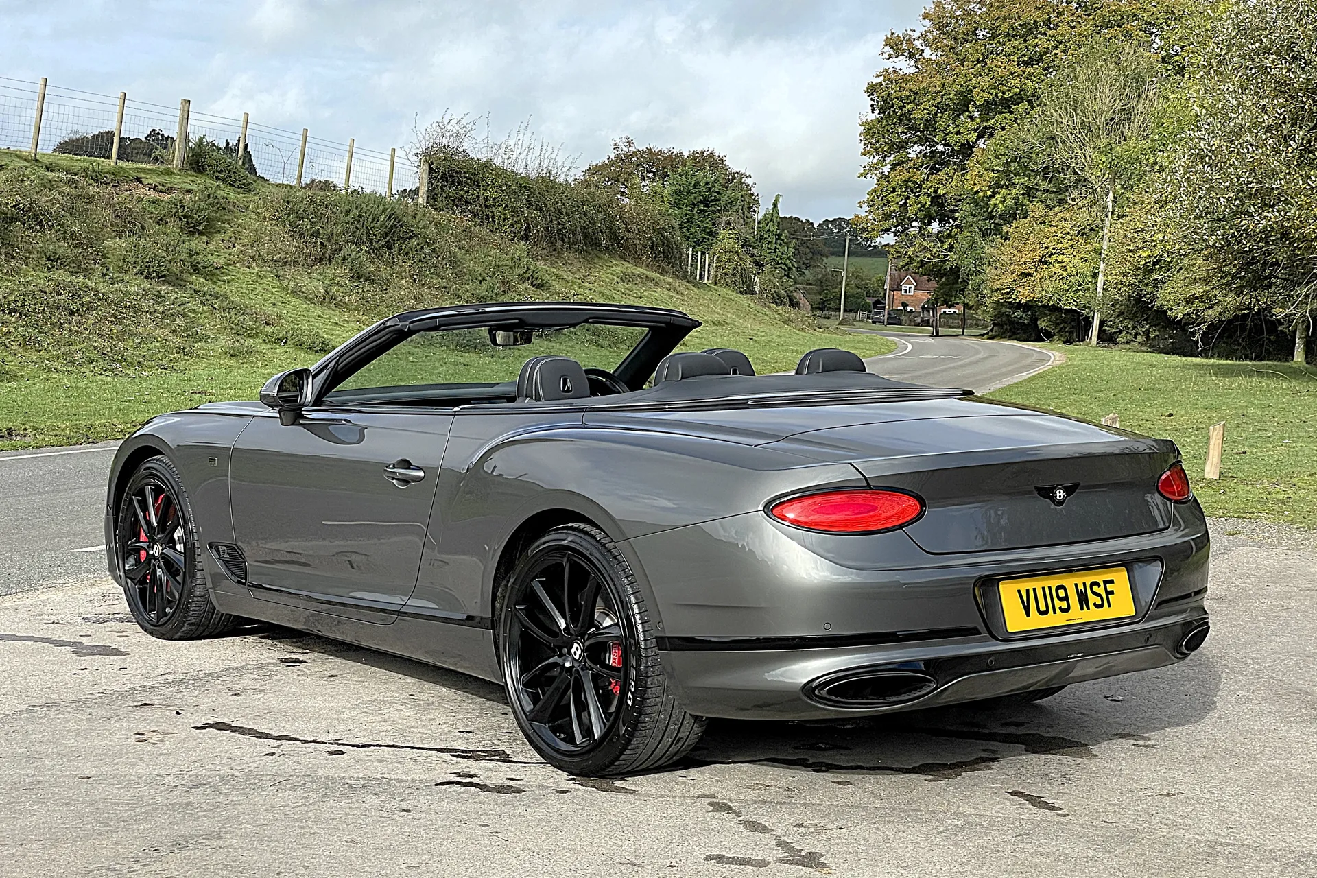 Bentley CONTINENTAL GTC thumbnail image number 15