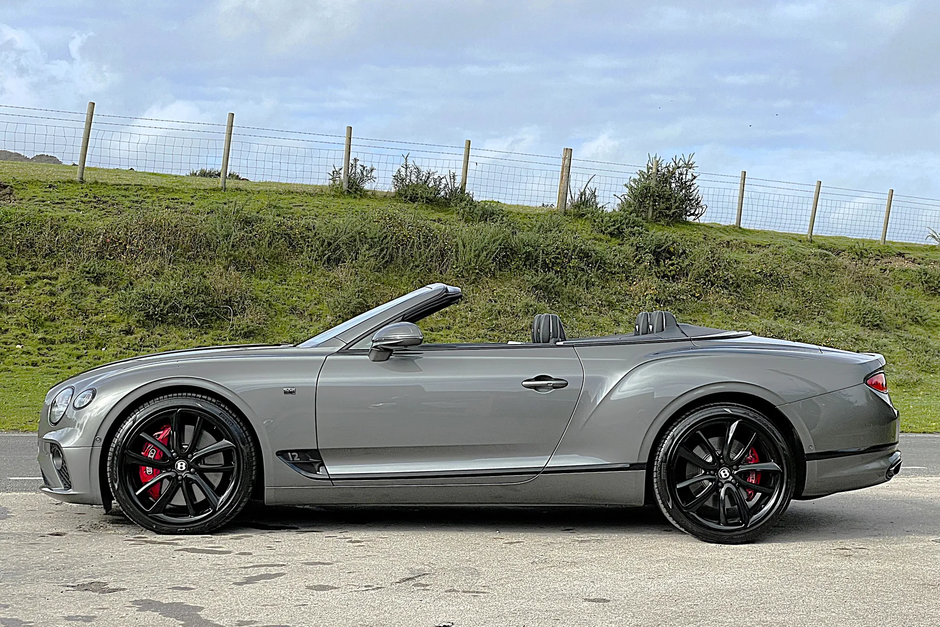 Bentley CONTINENTAL GTC thumbnail image number 61