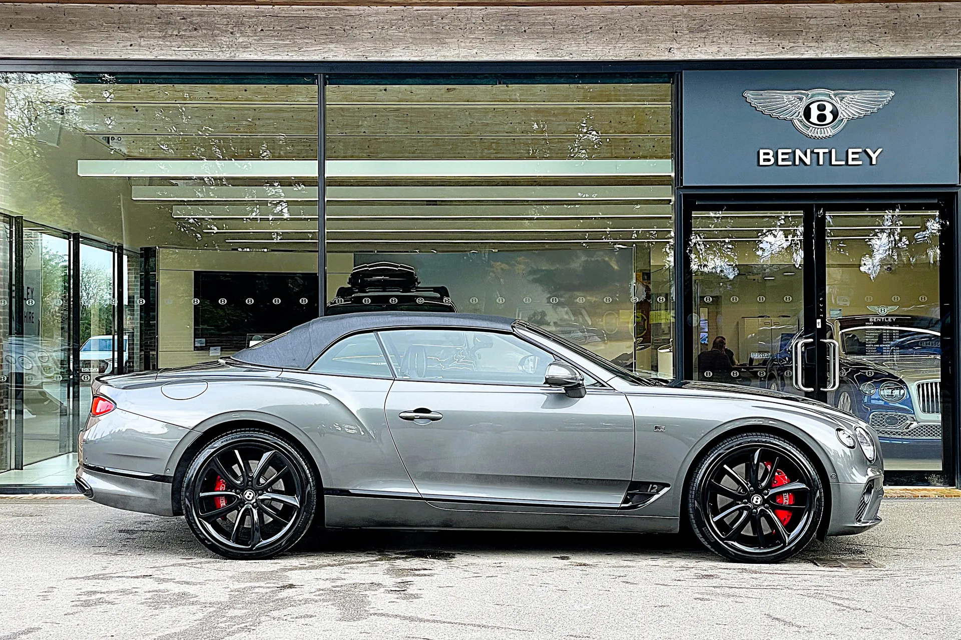 Bentley CONTINENTAL GTC thumbnail image number 8