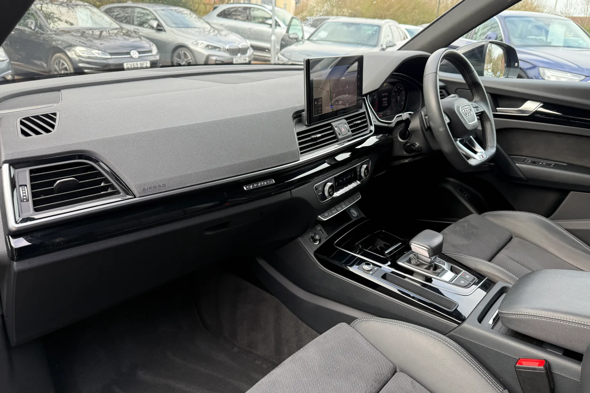 Audi Q5 thumbnail image number 52