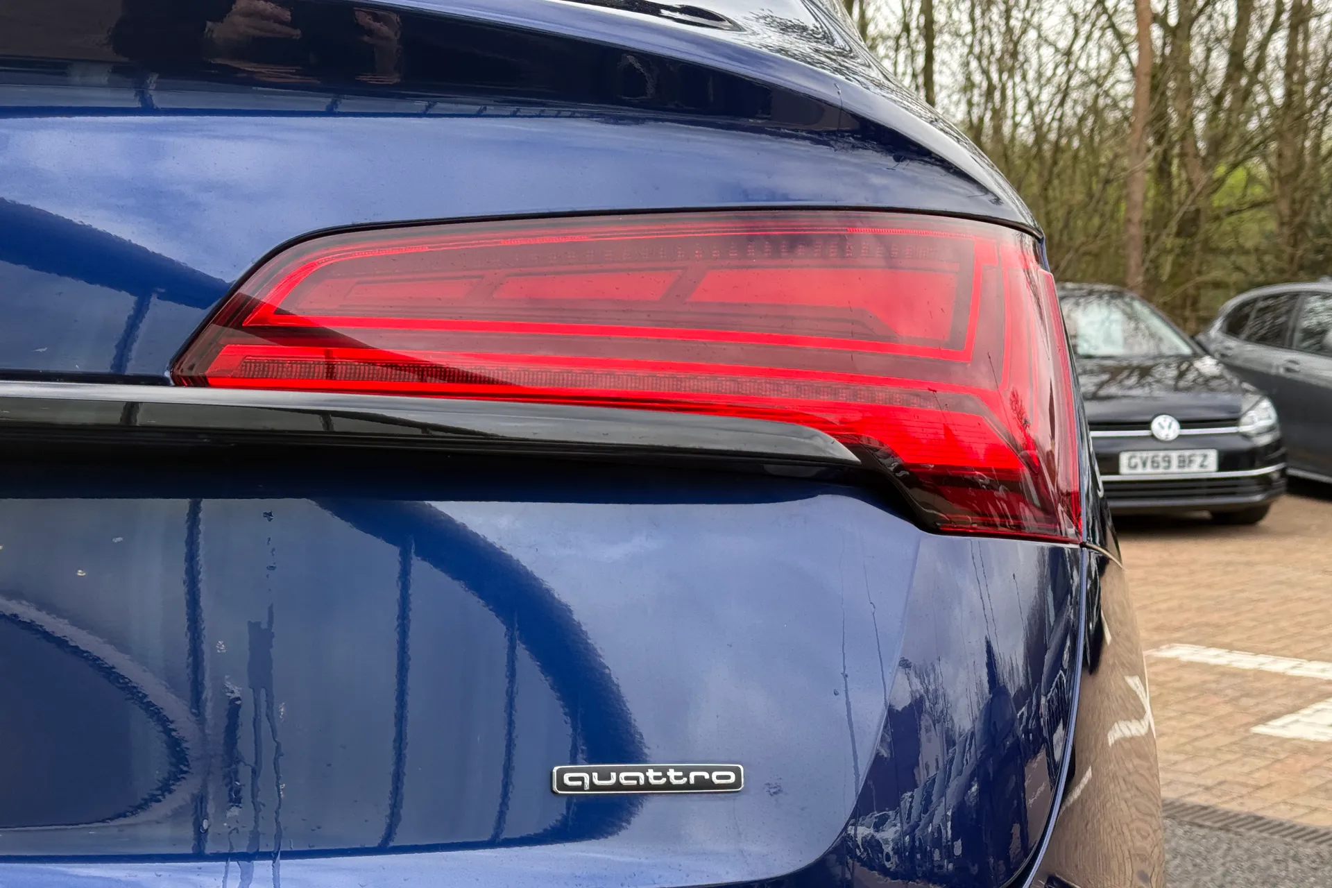 Audi Q5 thumbnail image number 45