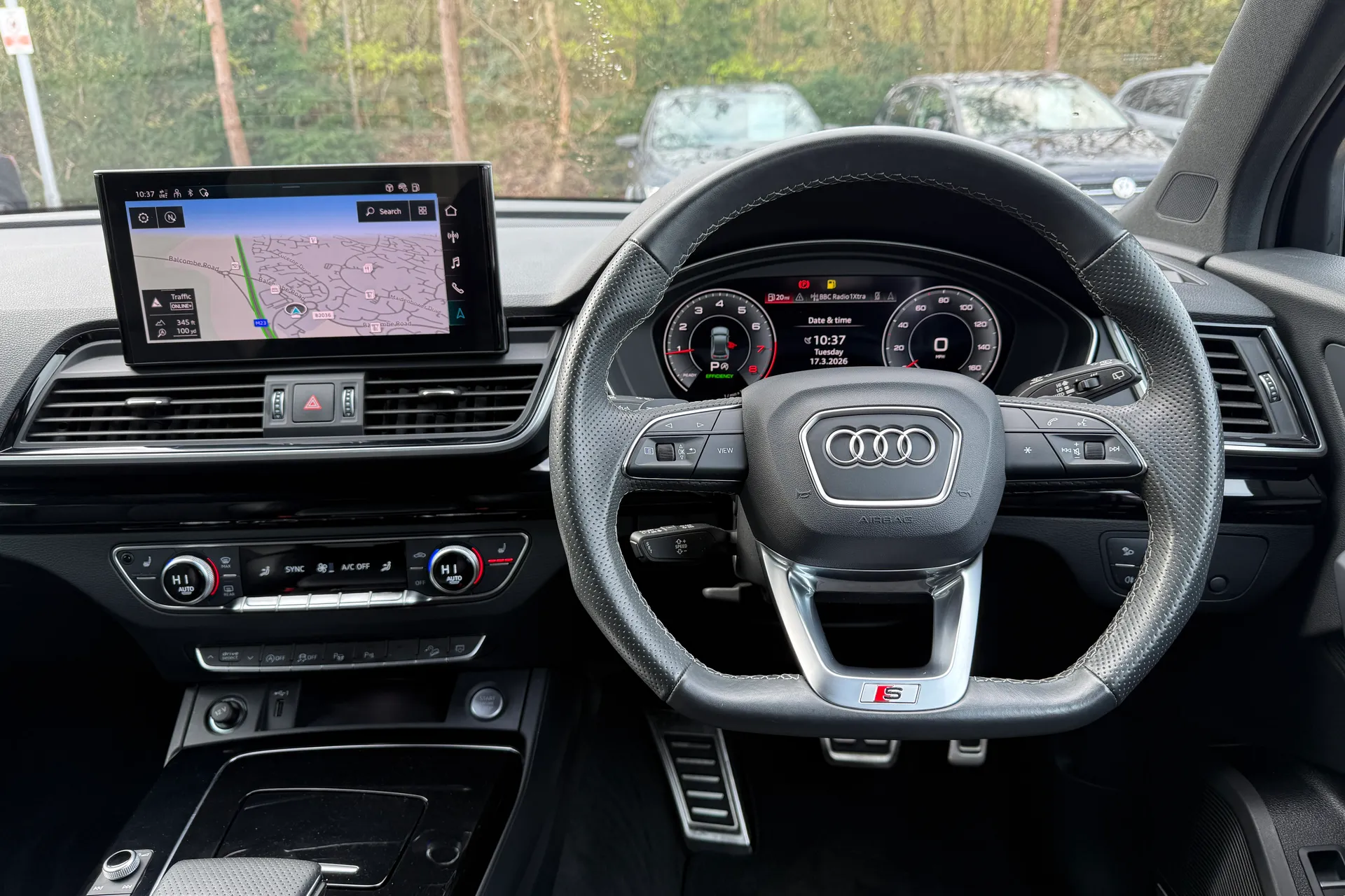 Audi Q5 thumbnail image number 38