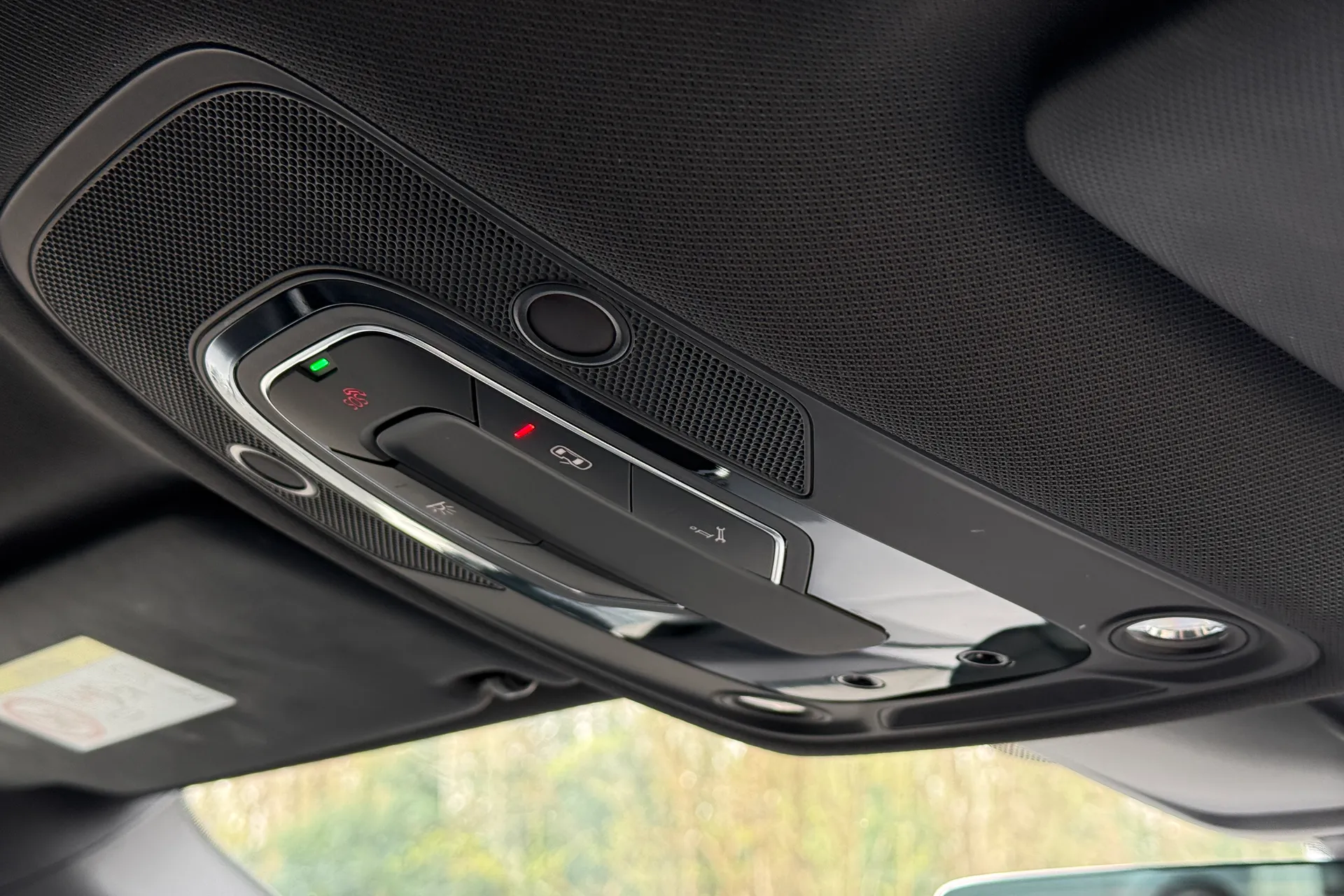 Audi Q5 thumbnail image number 16