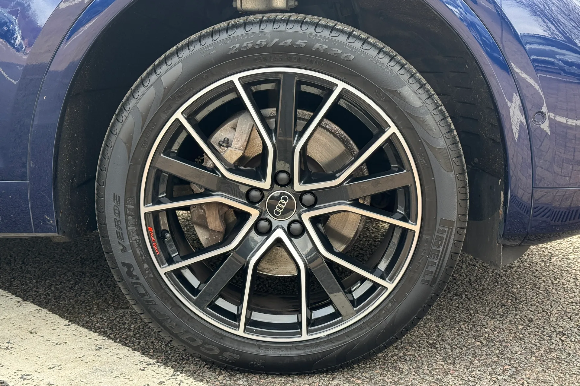 Audi Q5 thumbnail image number 29