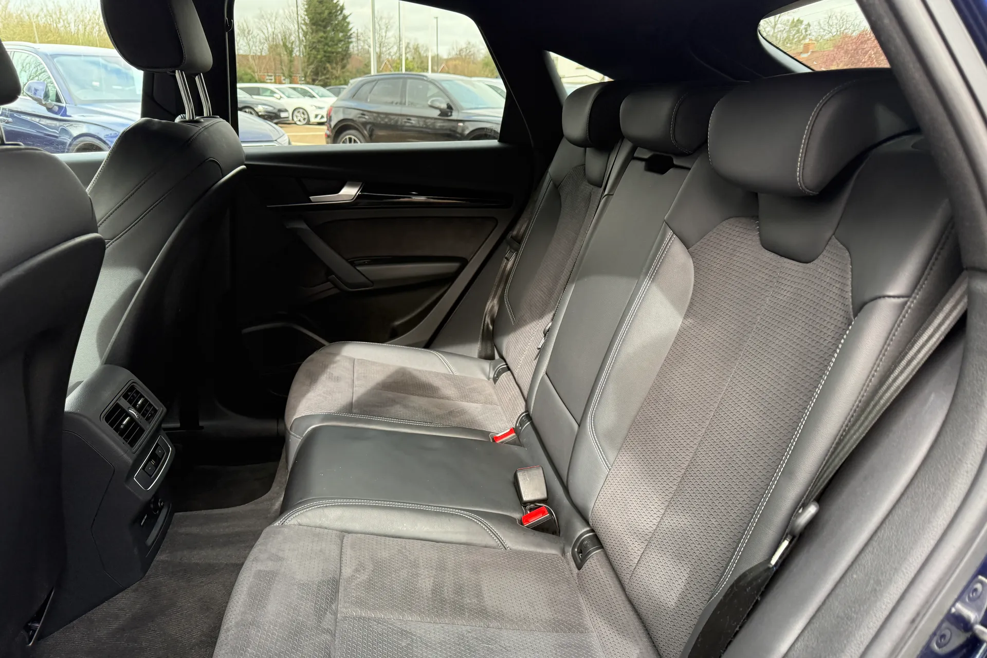 Audi Q5 thumbnail image number 49