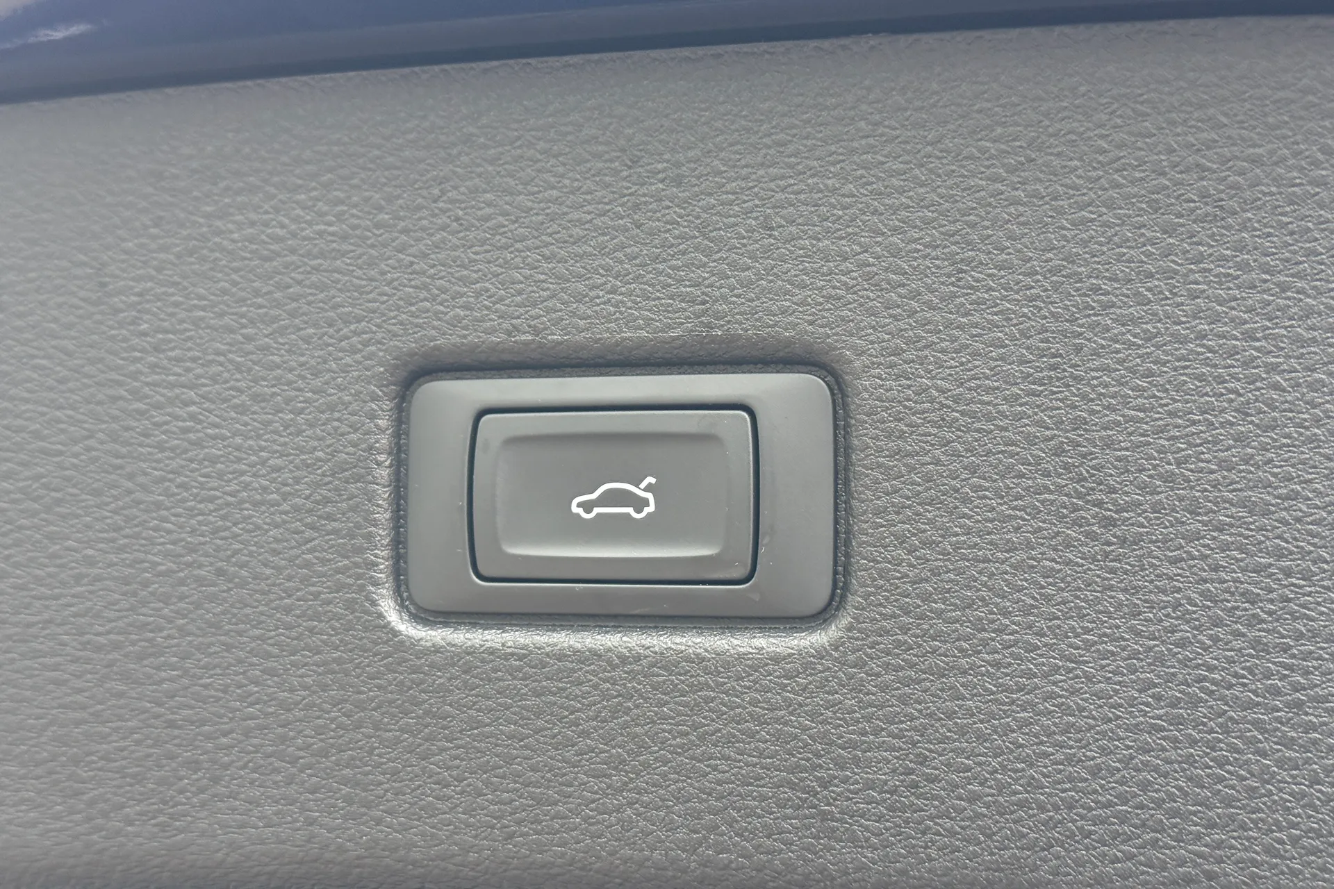 Audi Q5 thumbnail image number 42