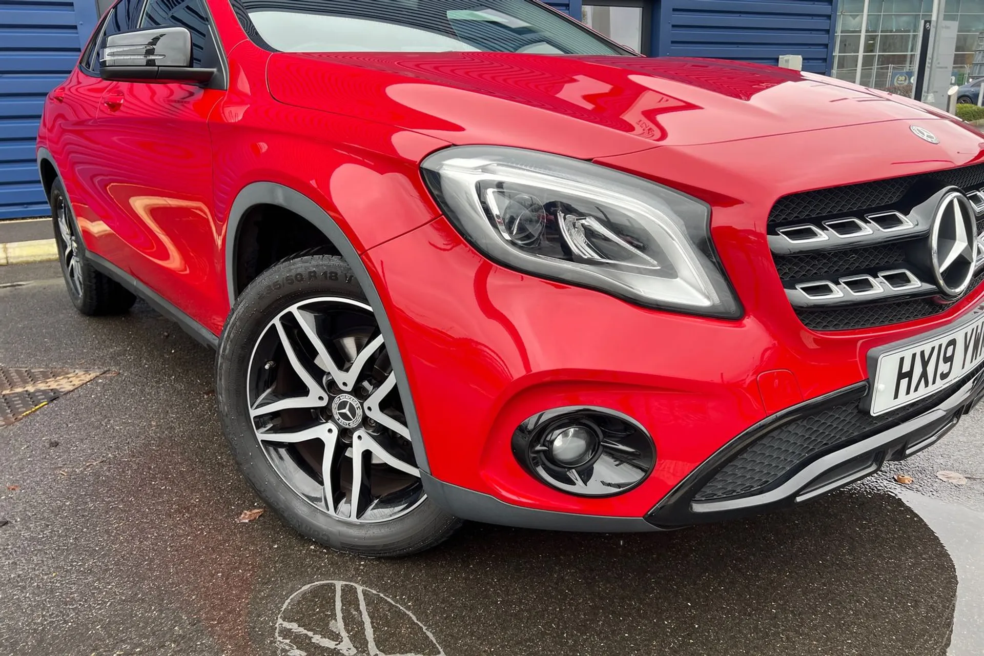 MERCEDES-BENZ GLA thumbnail image number 6