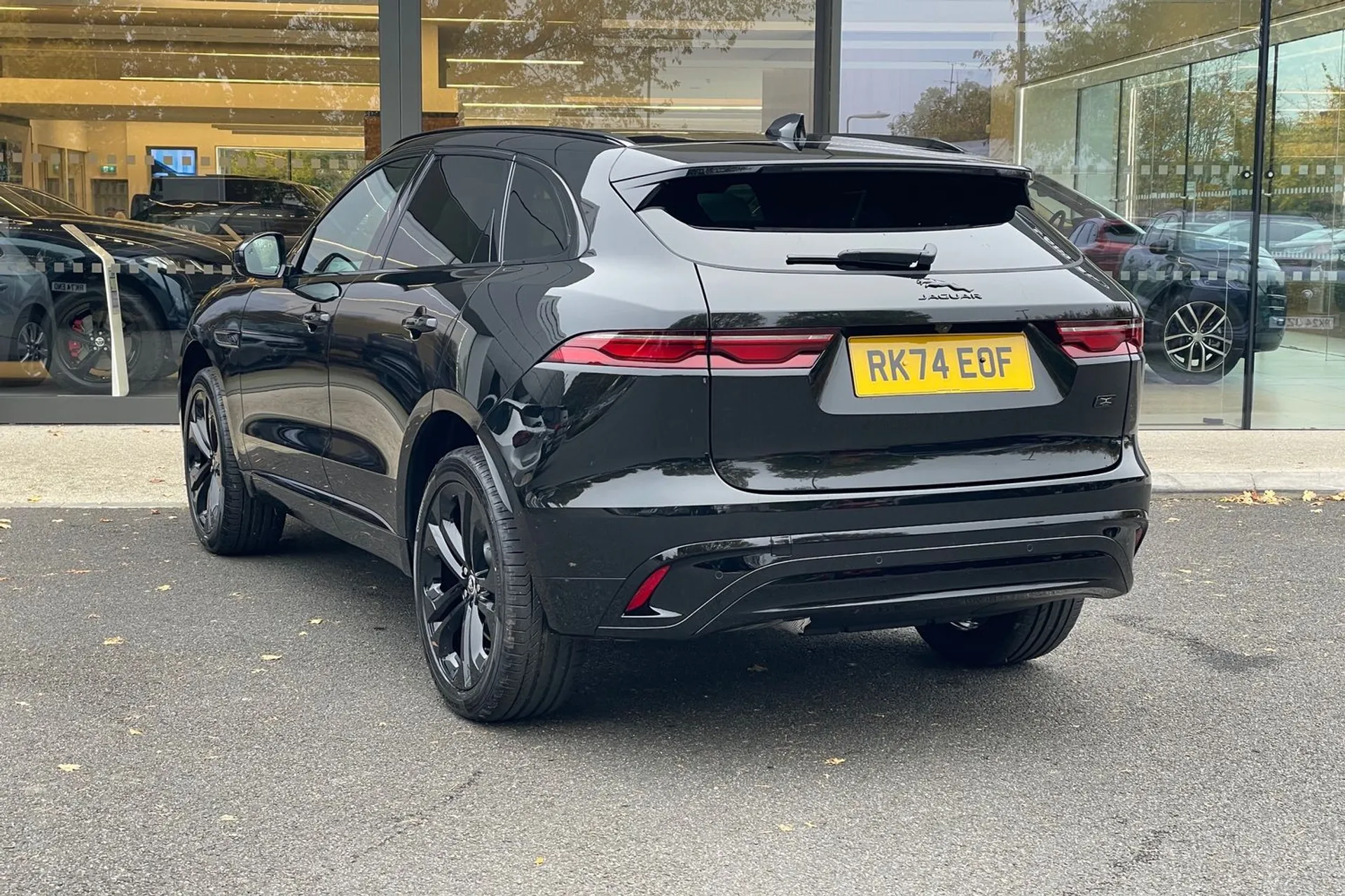Jaguar F-PACE thumbnail image number 62