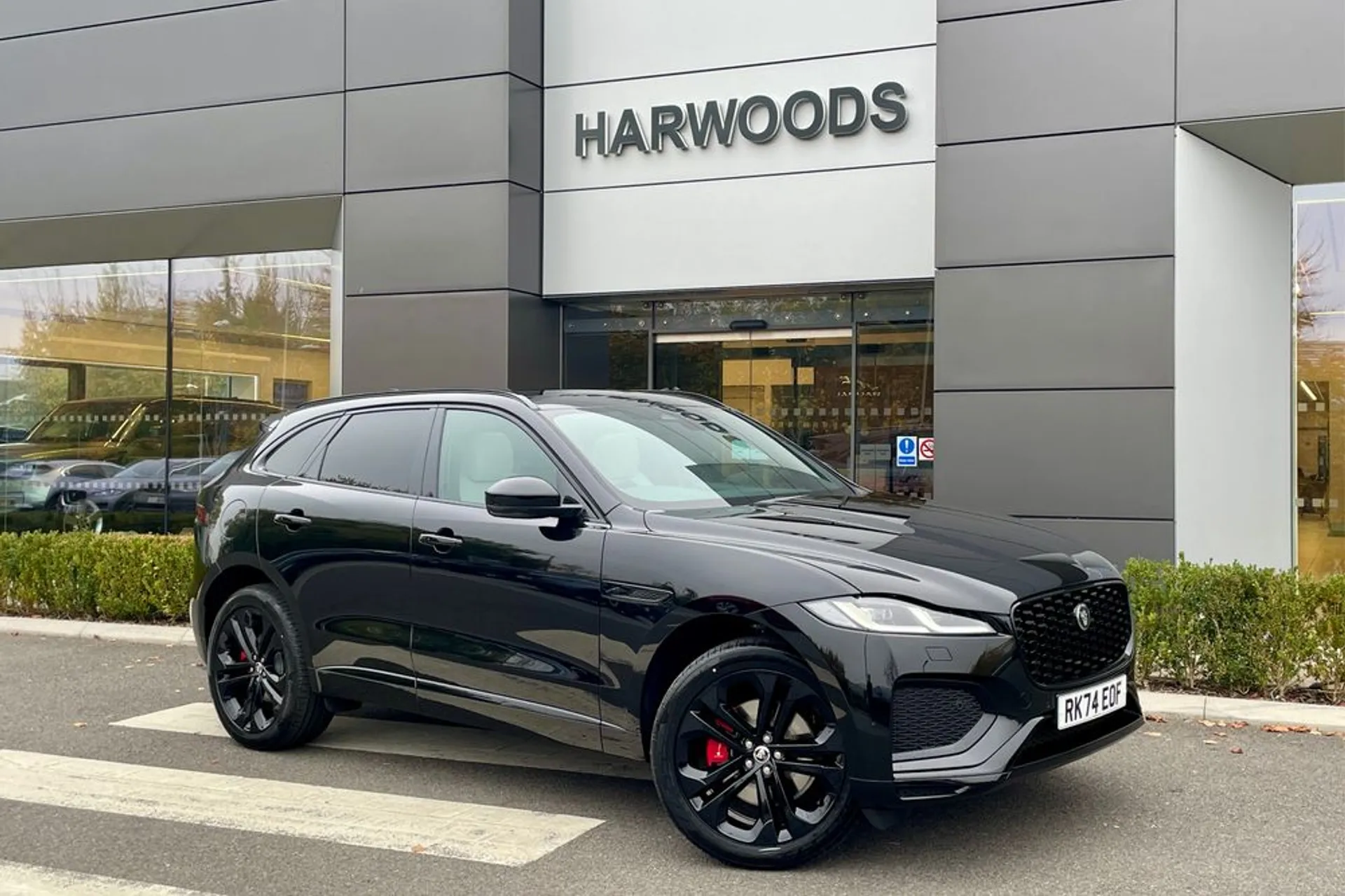 Jaguar F-PACE focused image