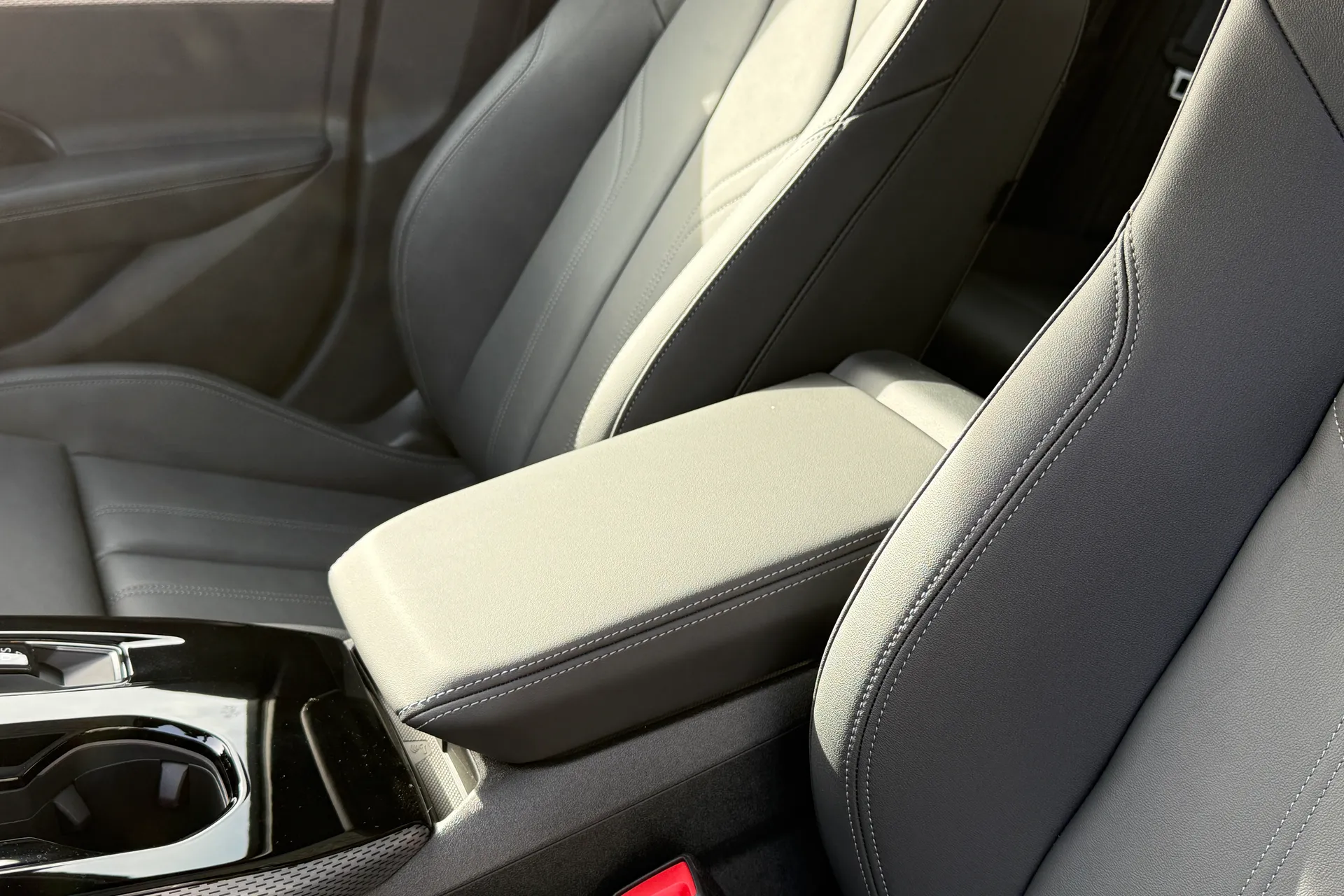 Audi A5 thumbnail image number 33