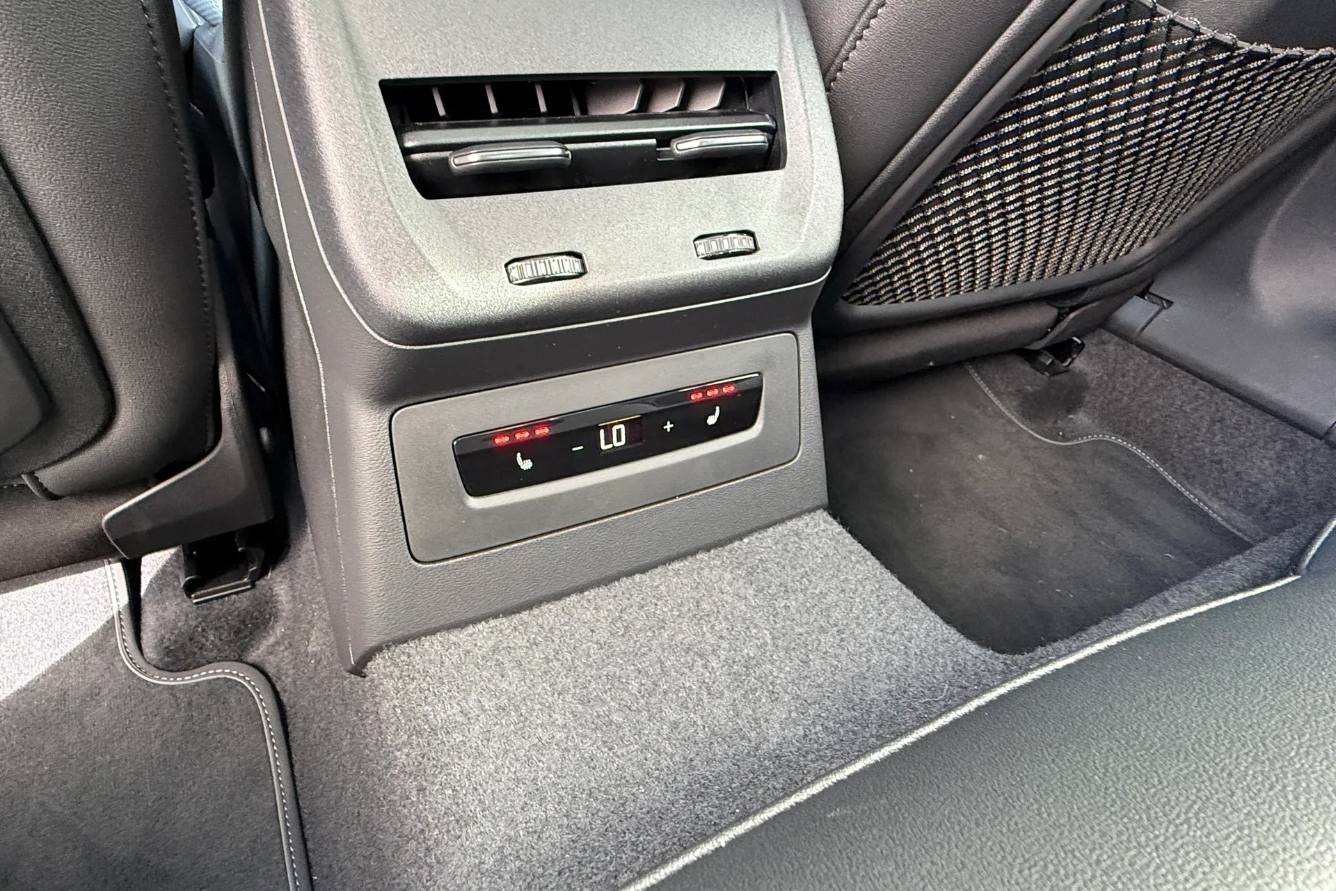 Audi A5 thumbnail image number 52