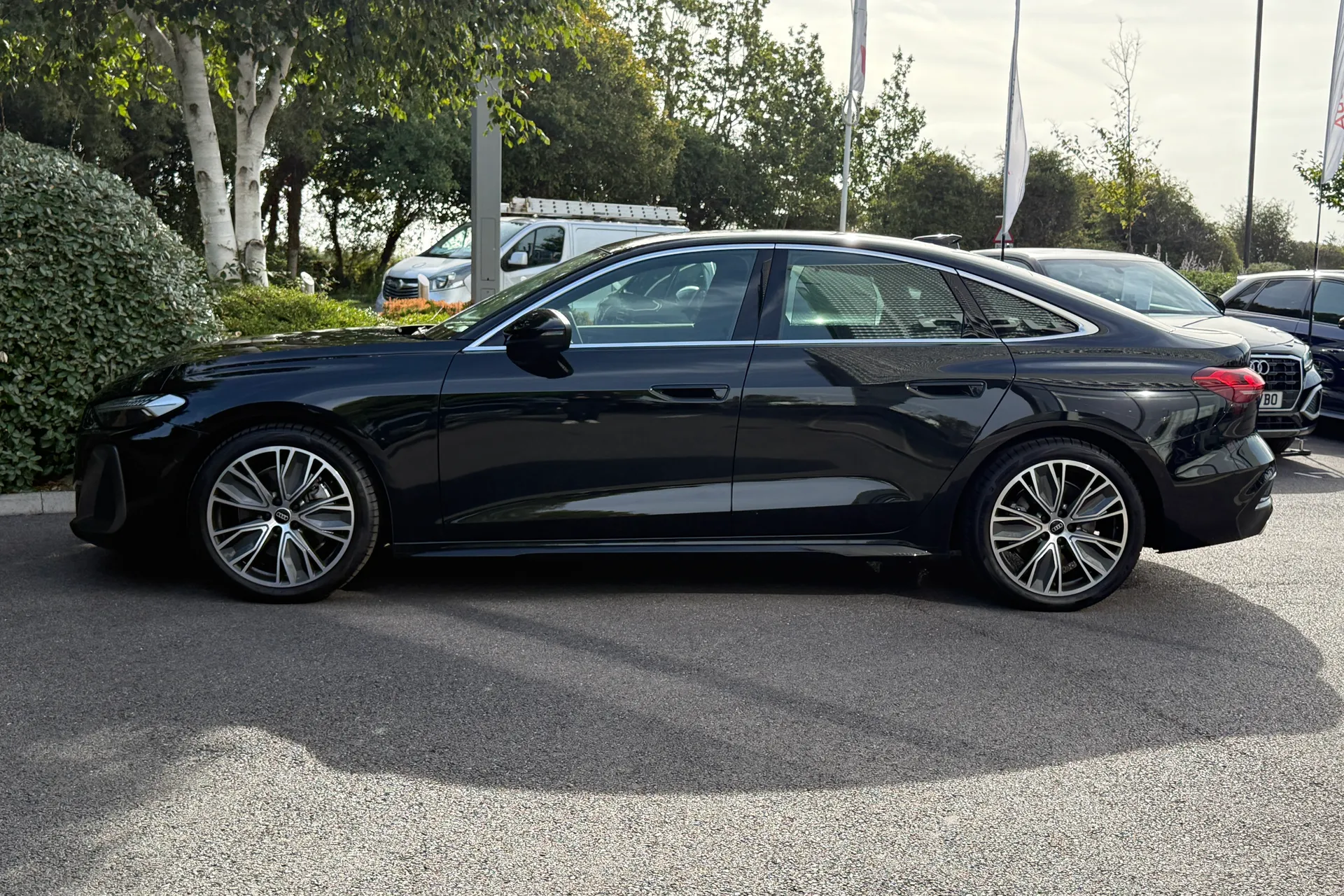 Audi A5 thumbnail image number 28