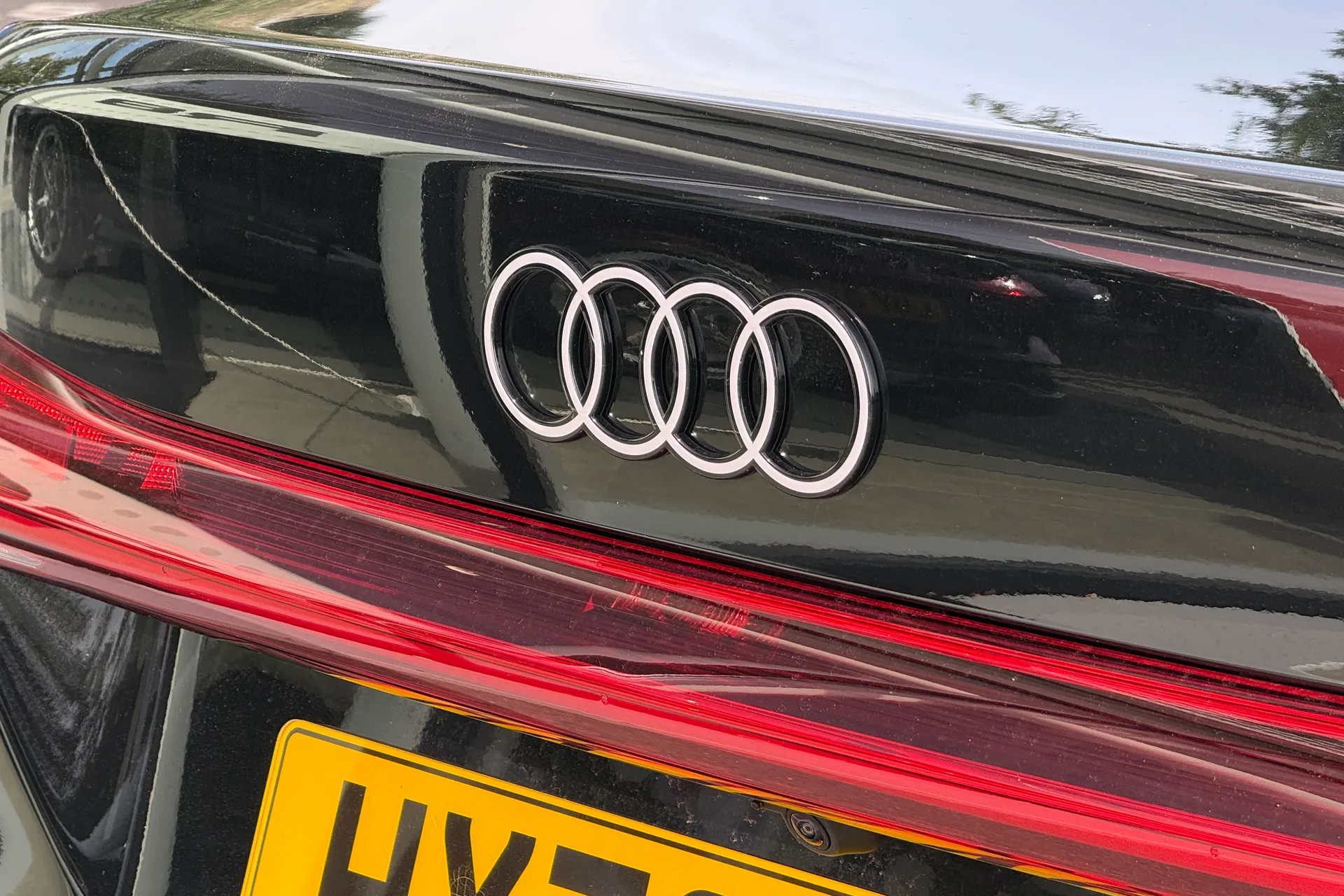 Audi A5 thumbnail image number 25