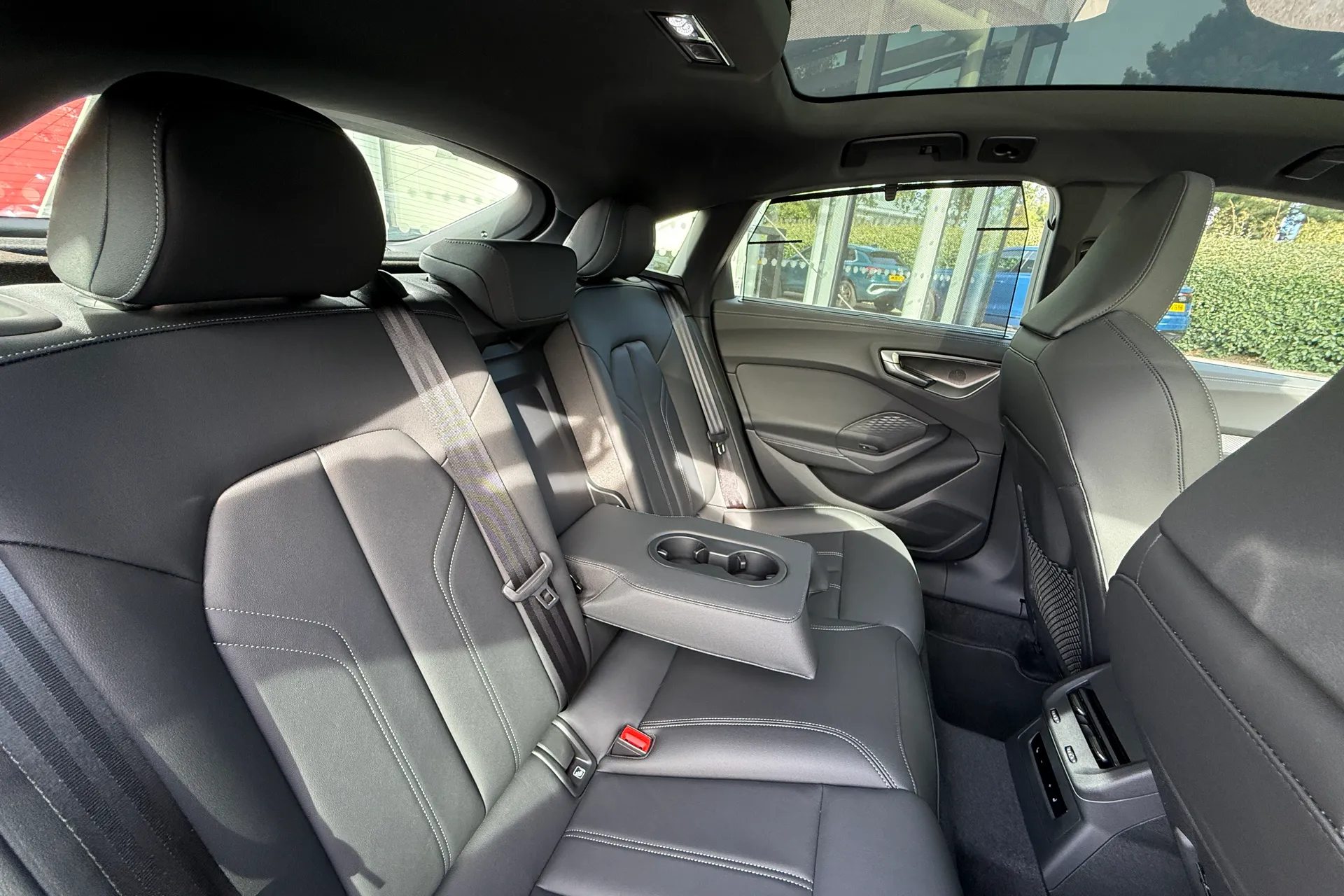 Audi A5 thumbnail image number 46