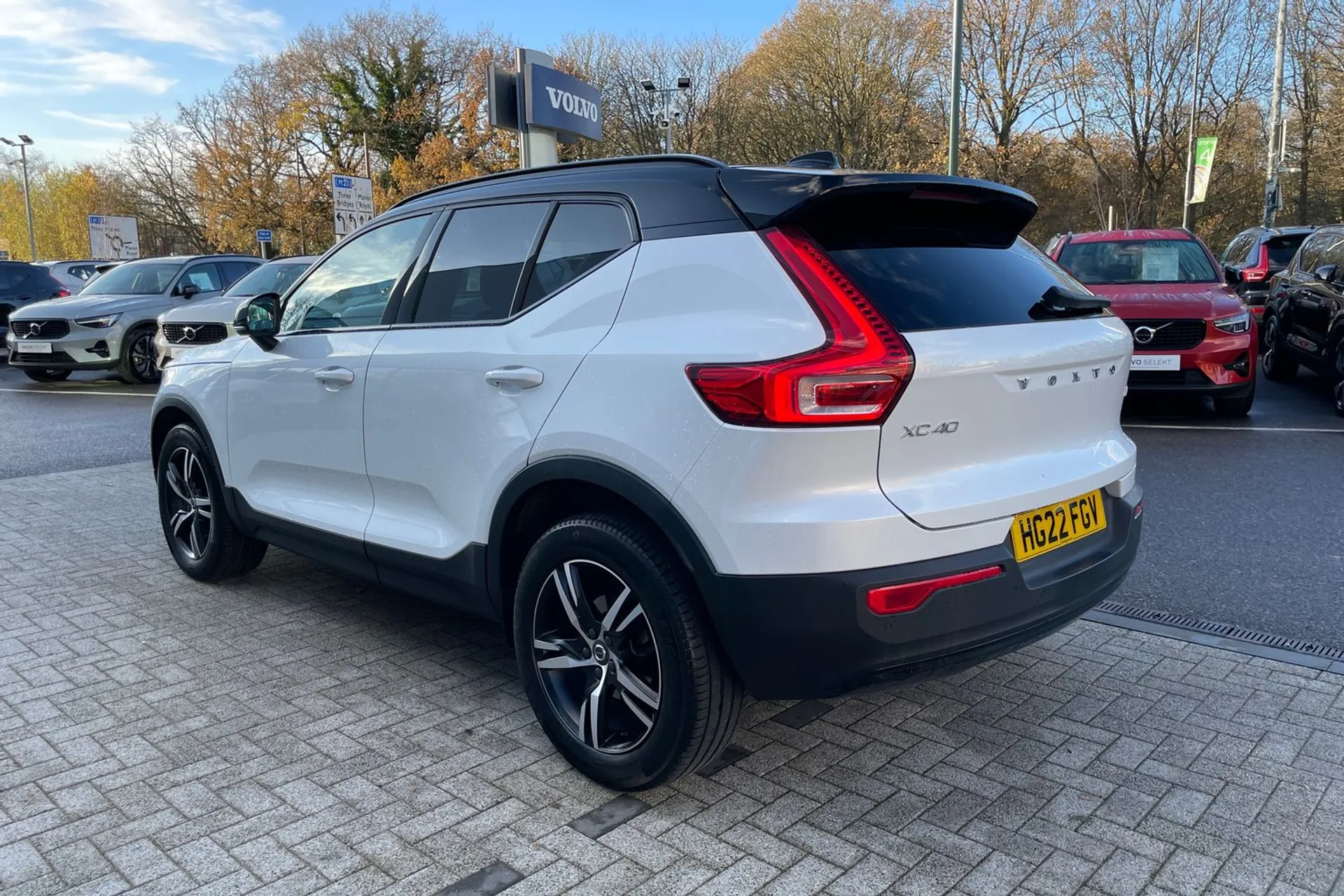 Volvo XC40 thumbnail image number 9