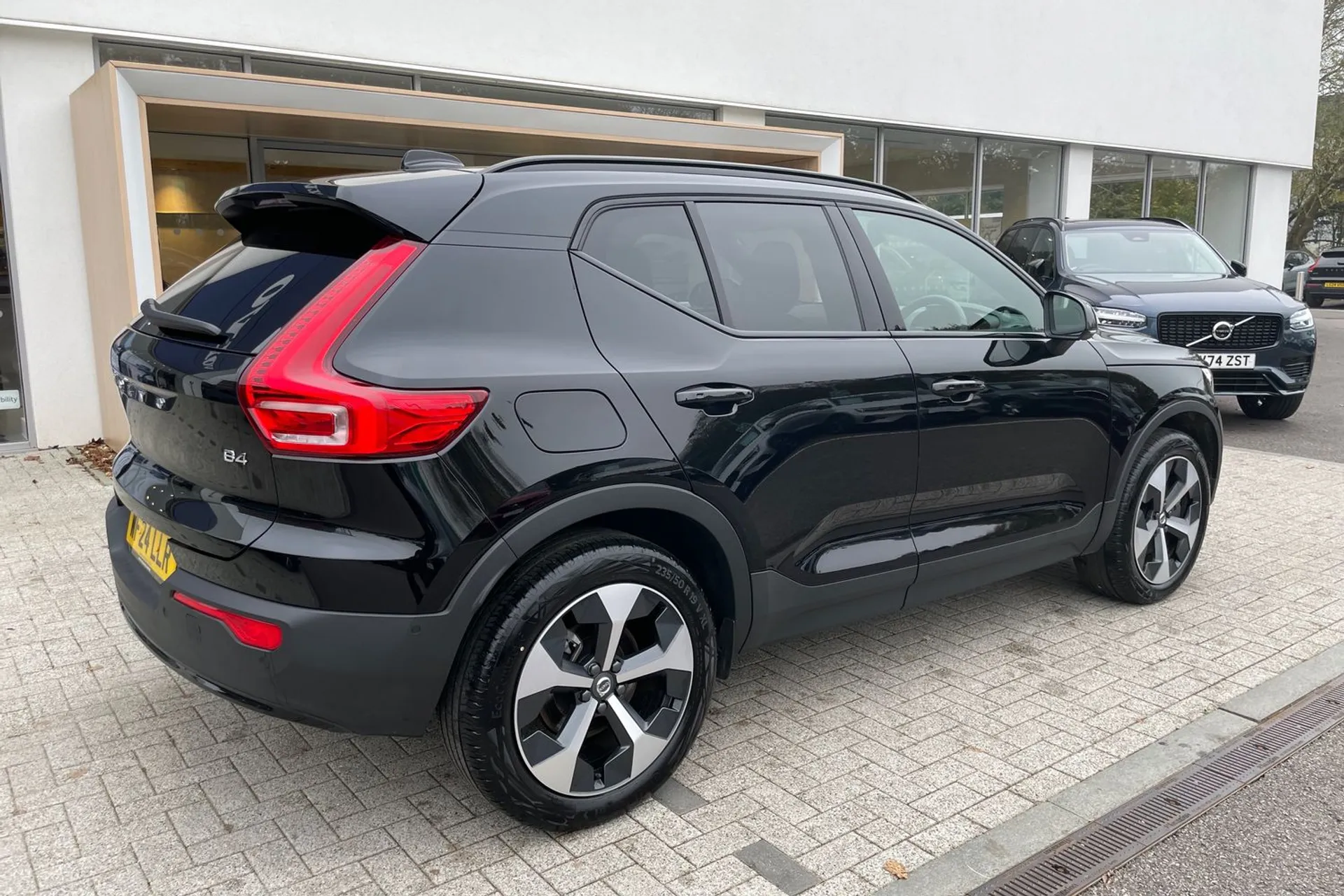 Volvo XC40 thumbnail image number 7