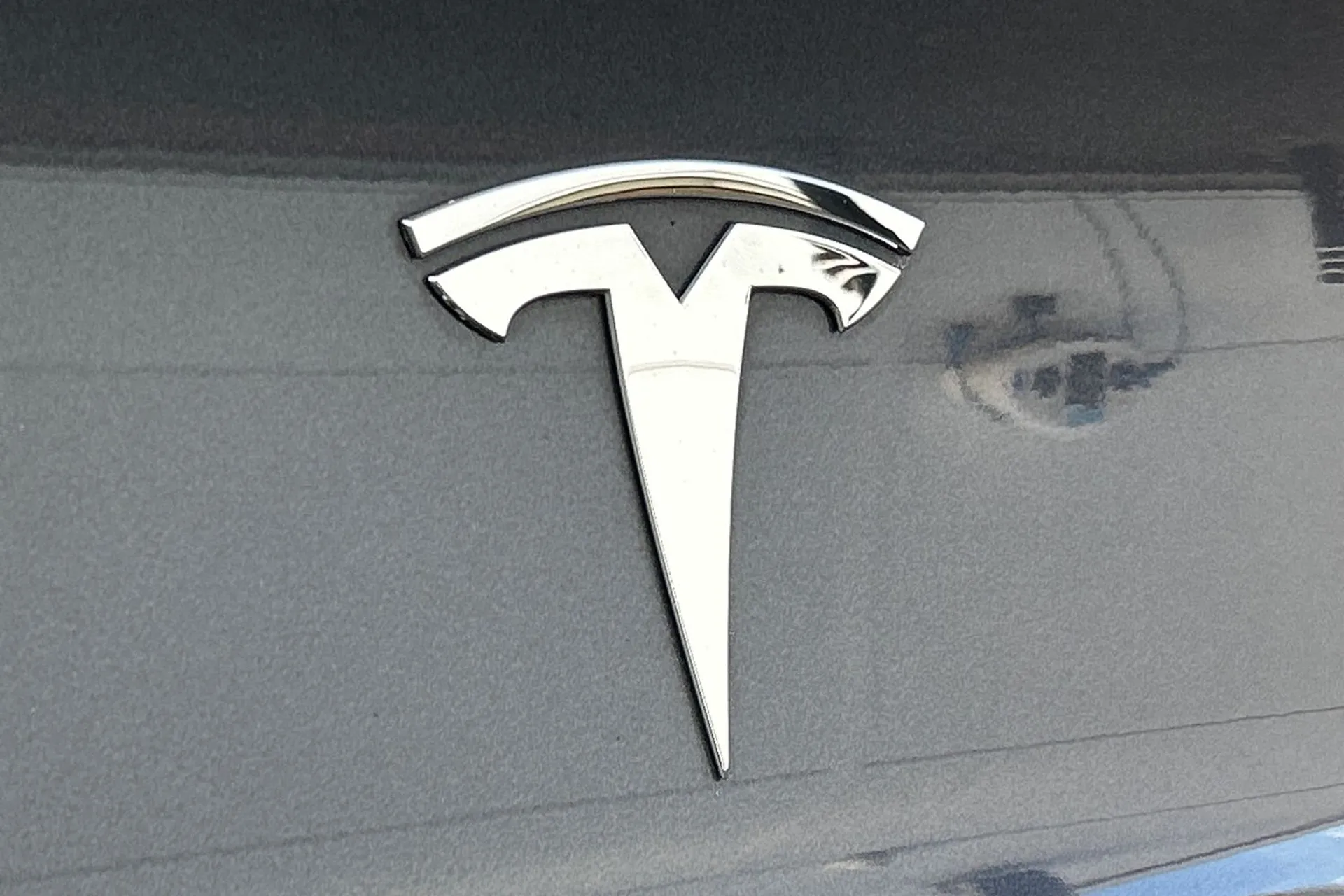 TESLA MODEL 3 thumbnail image number 51