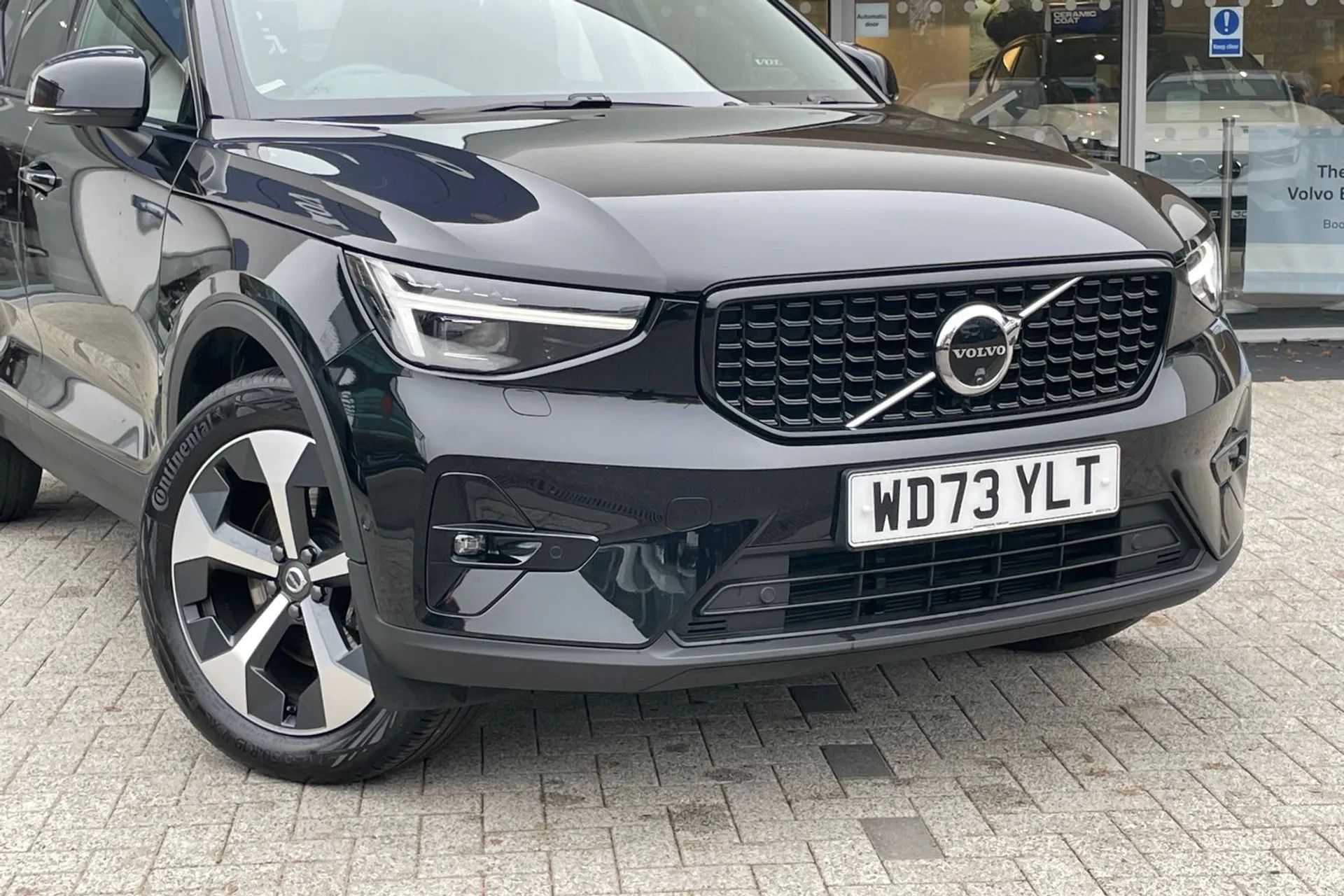 Volvo XC40 thumbnail image number 6