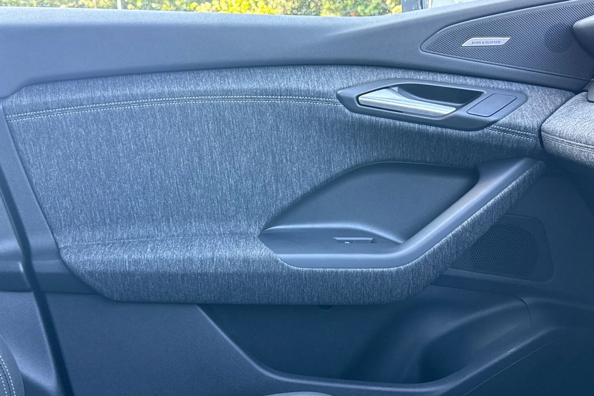 Audi Q6 thumbnail image number 39