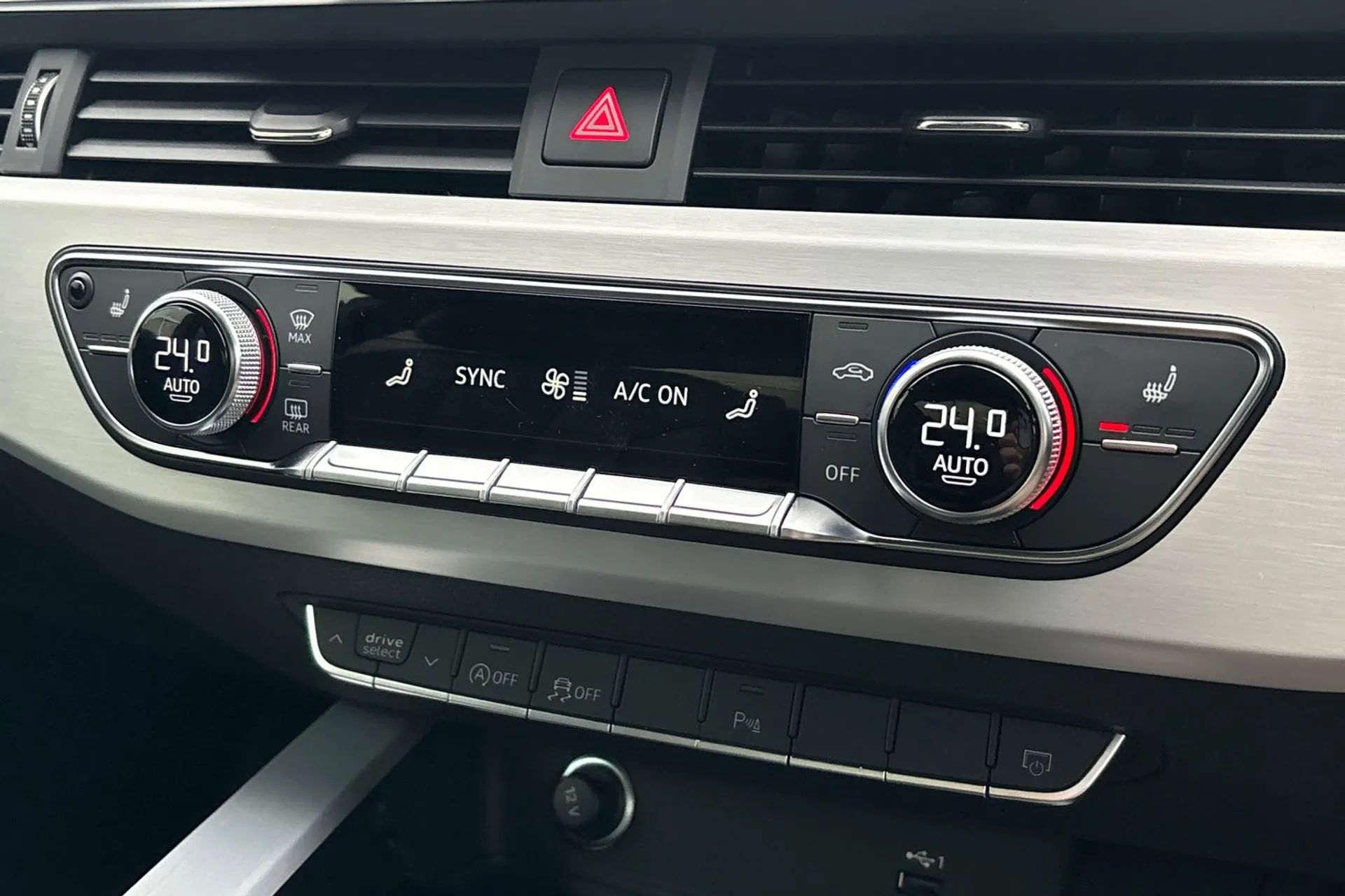 Audi A5 thumbnail image number 38