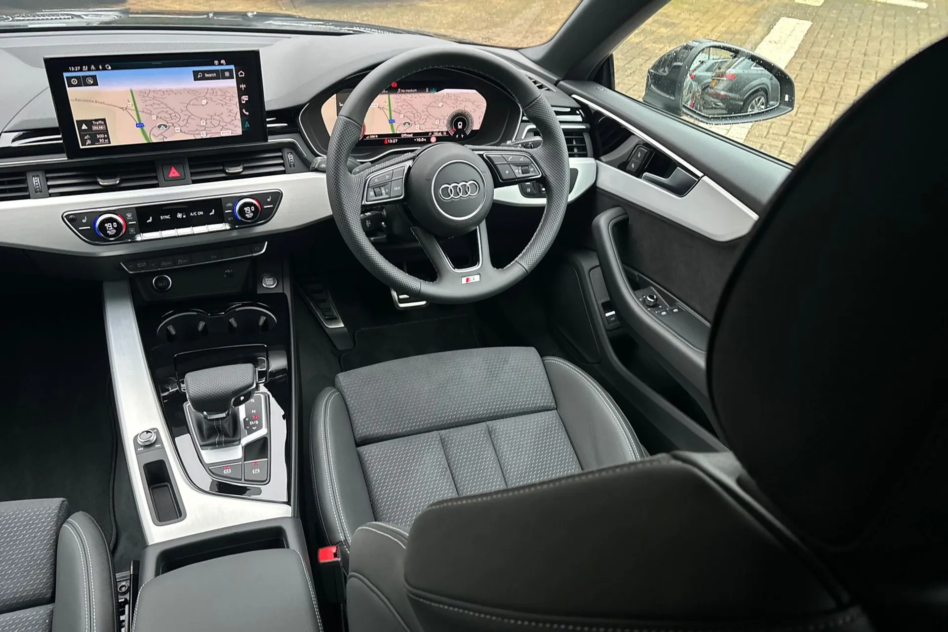 Audi A5 thumbnail image number 33