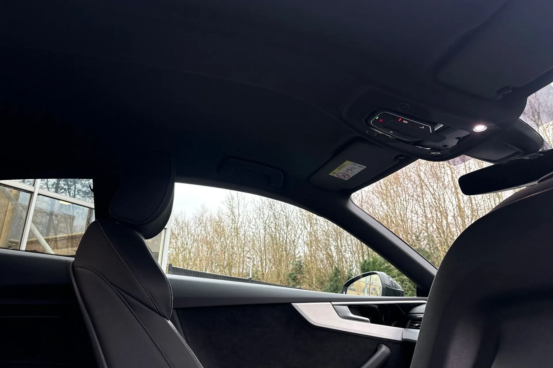Audi A5 thumbnail image number 22