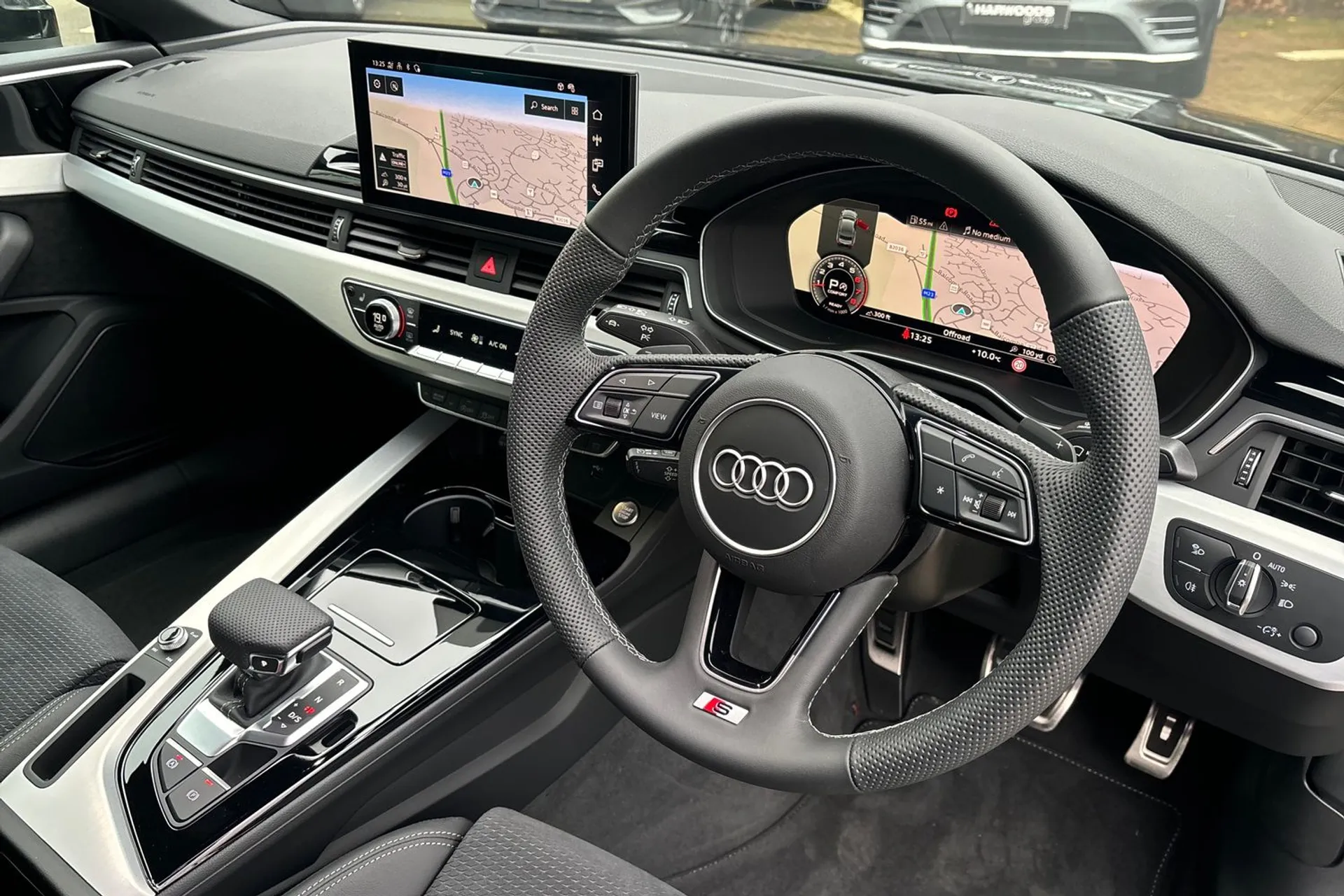 Audi A5 thumbnail image number 25