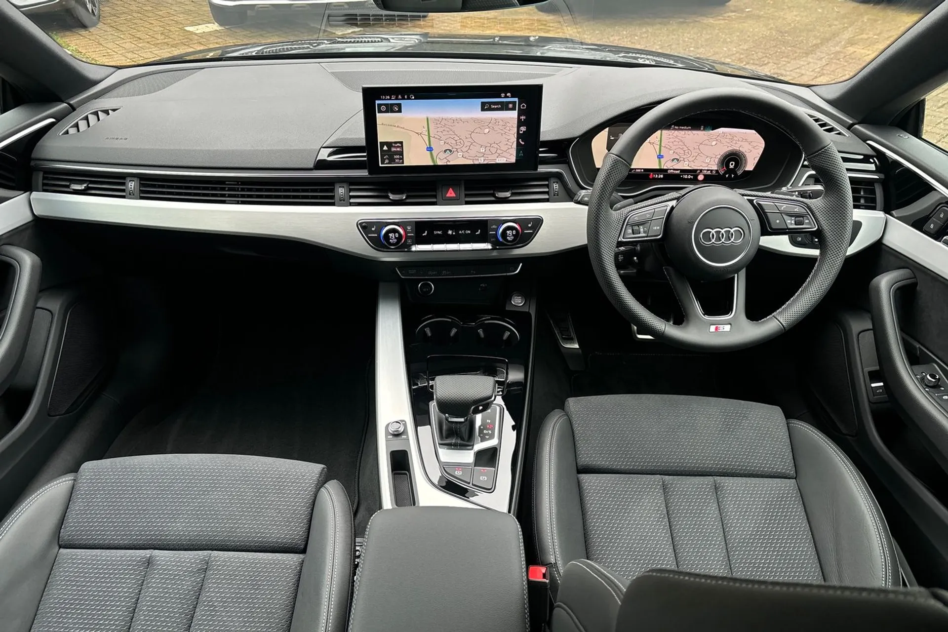 Audi A5 thumbnail image number 31