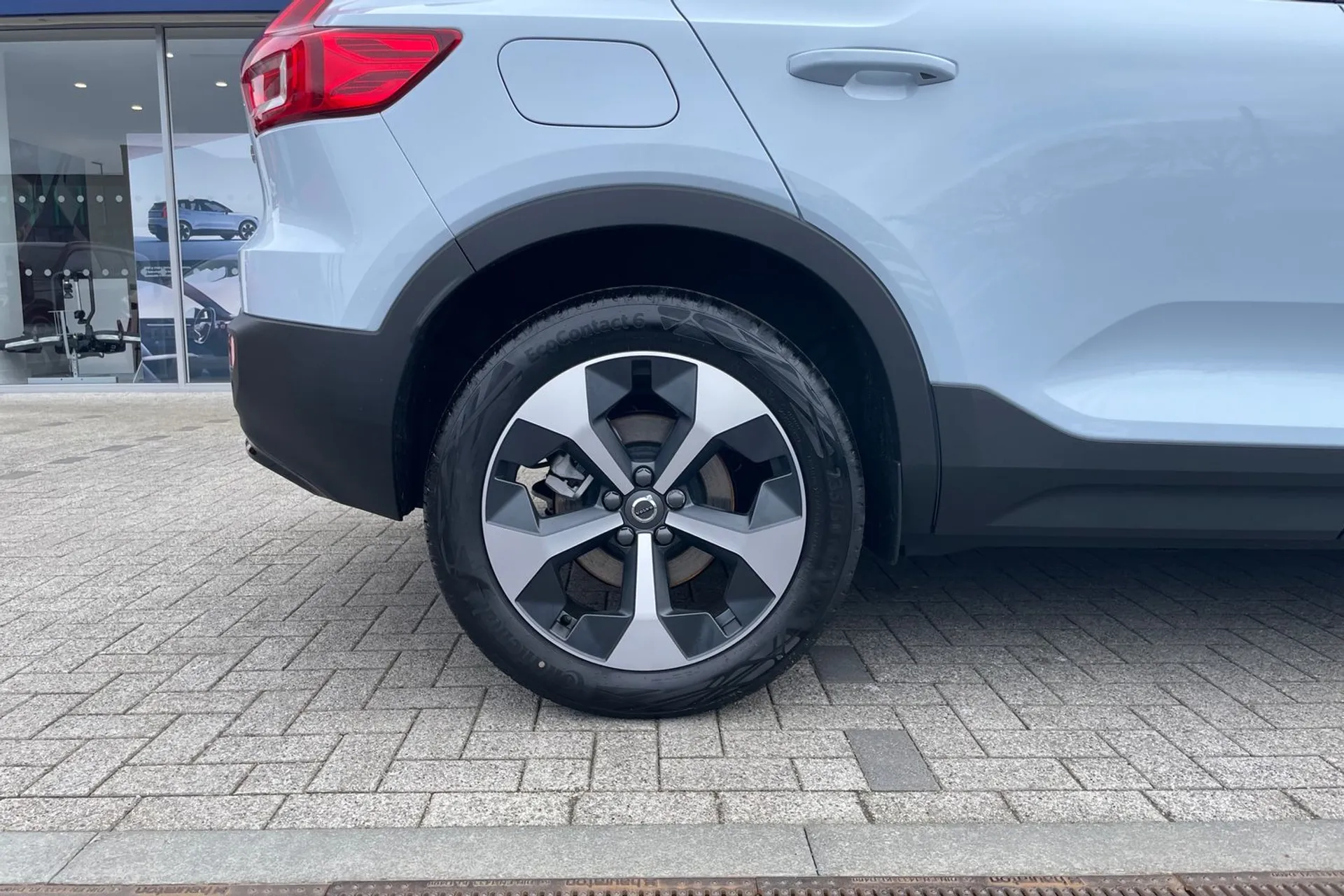 Volvo XC40 thumbnail image number 13