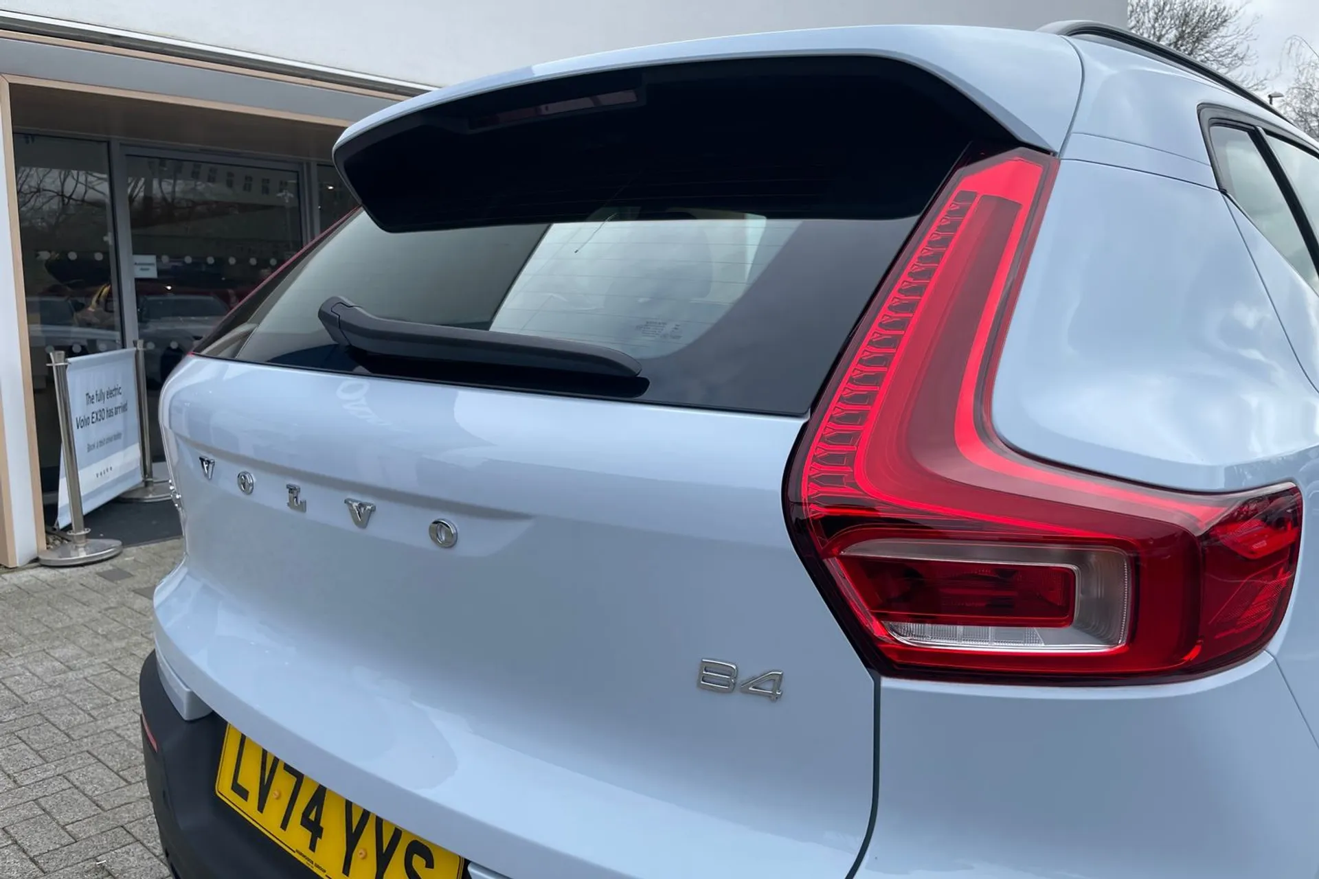 Volvo XC40 thumbnail image number 15