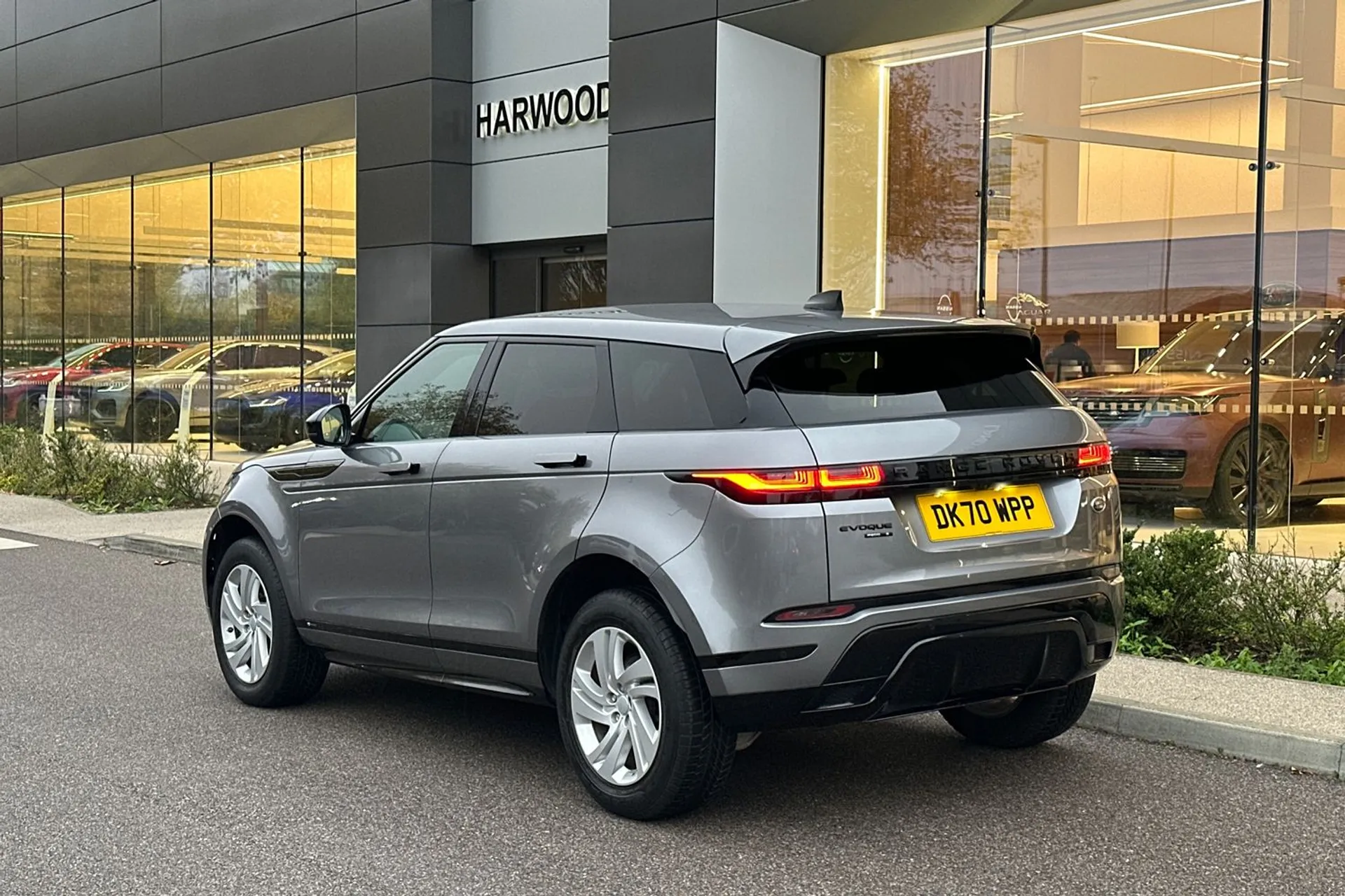 LAND ROVER RANGE ROVER EVOQUE thumbnail image number 12