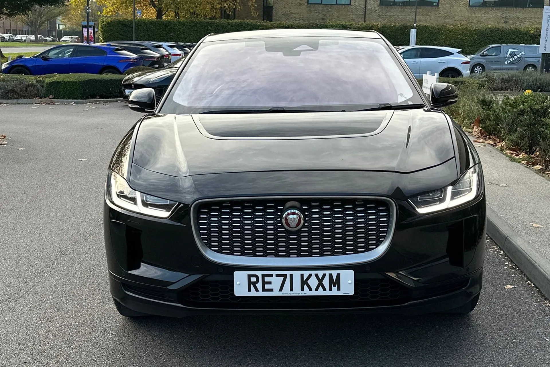 Jaguar I-PACE thumbnail image number 22