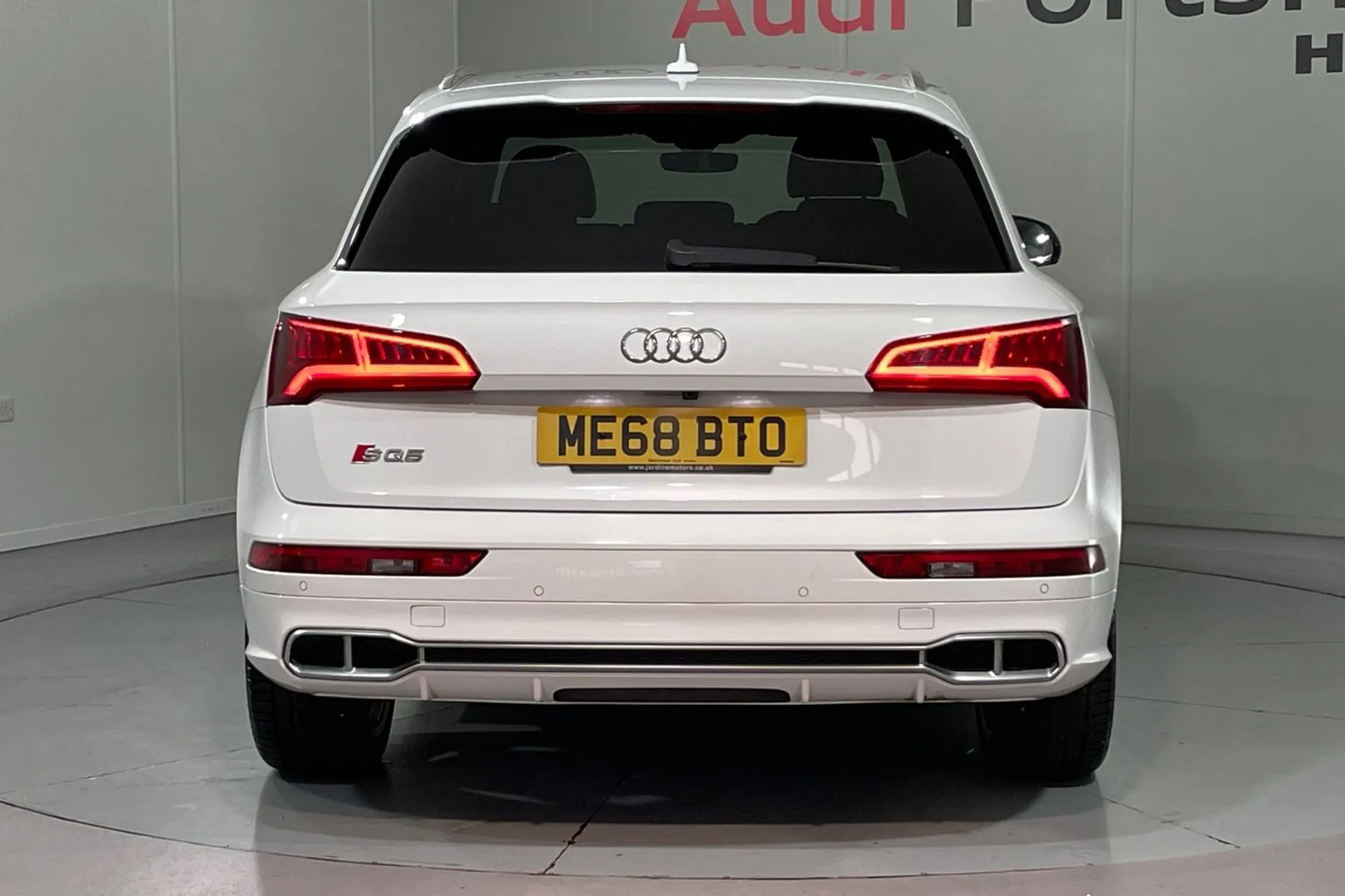 Audi Q5 thumbnail image number 9